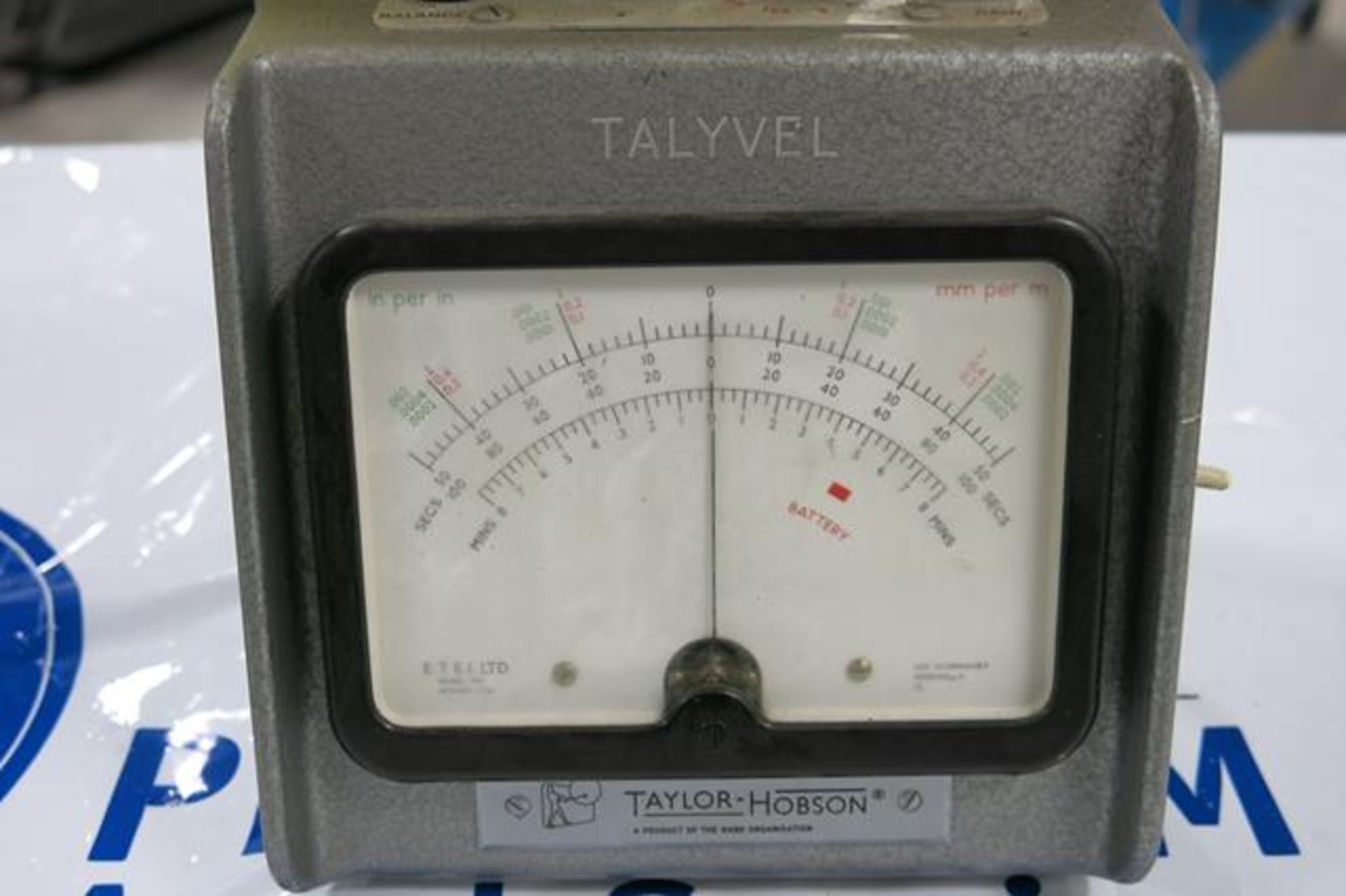 TALYVEL METER UNIT AND TOOLS - Image 4 of 5