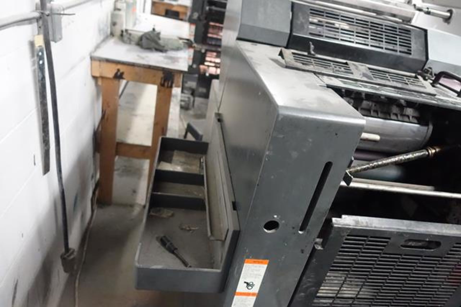 HEIDELBERG PRINTMASTER, A2, 2 COLOUR, PRINTING PRESS, 230 V, PARTS MACHINE, S/N 963820, (RIGGING $ - Image 8 of 10