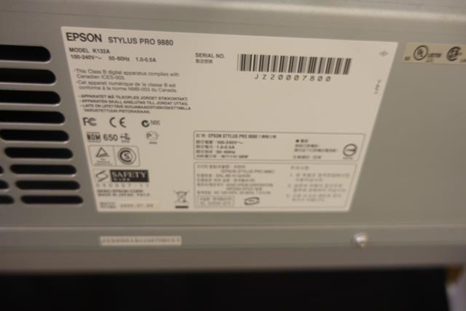 EPSON, K132A, STYLUS PRO 9880 , WIDE FORMAT PRINATER, 2008, S/N JZ20006800 - Image 2 of 2