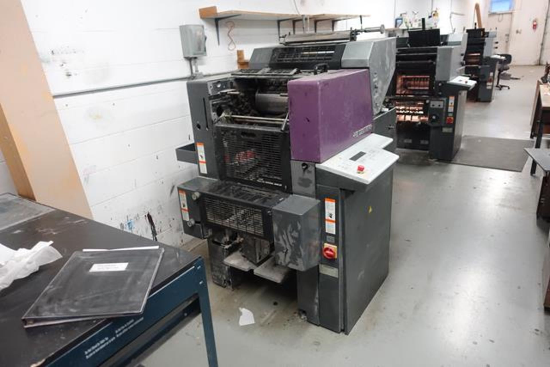 HEIDELBERG PRINTMASTER, A2, 2 COLOUR, PRINTING PRESS, 230 V, PARTS MACHINE, S/N 963820, (RIGGING $ - Image 3 of 10