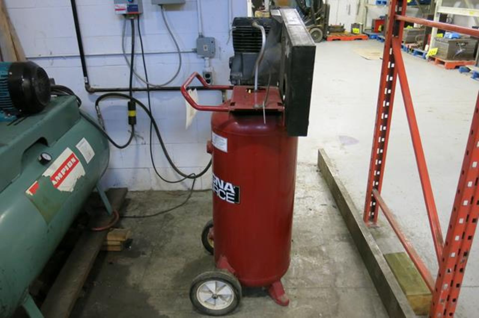 MAGNA FORCE, M165BC500-30VP, 5HP, VERTICAL TANK MOUNTED, PISTON TYPE, AIR COMPRESSOR, S/N L0575177 - Image 3 of 5