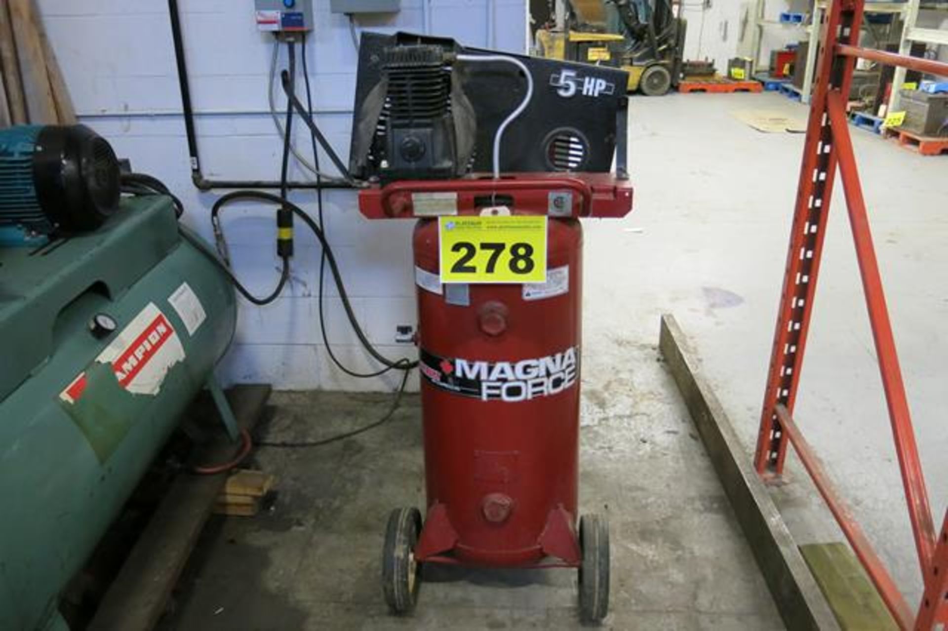 MAGNA FORCE, M165BC500-30VP, 5HP, VERTICAL TANK MOUNTED, PISTON TYPE, AIR COMPRESSOR, S/N L0575177