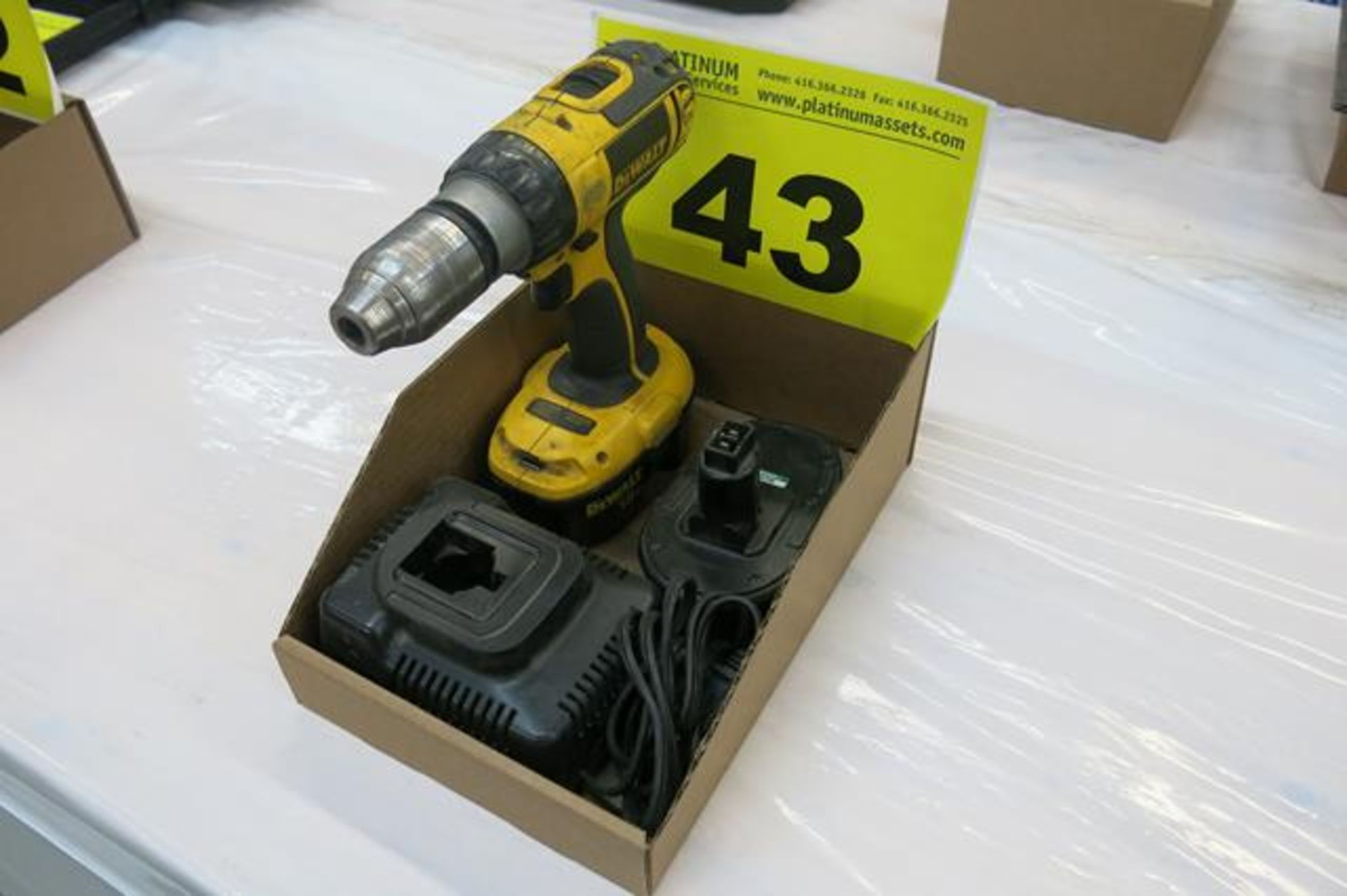 DEWALT, DC725, 1/2", CORDLESS, HAMMER DRILL - Image 2 of 3