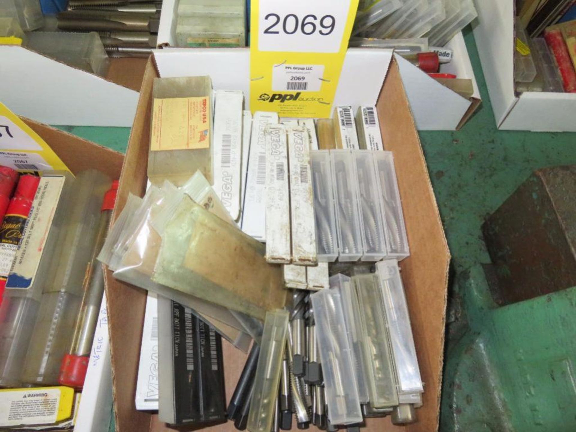 LOT: Assorted Metric Taps in (1) Box (Location H)