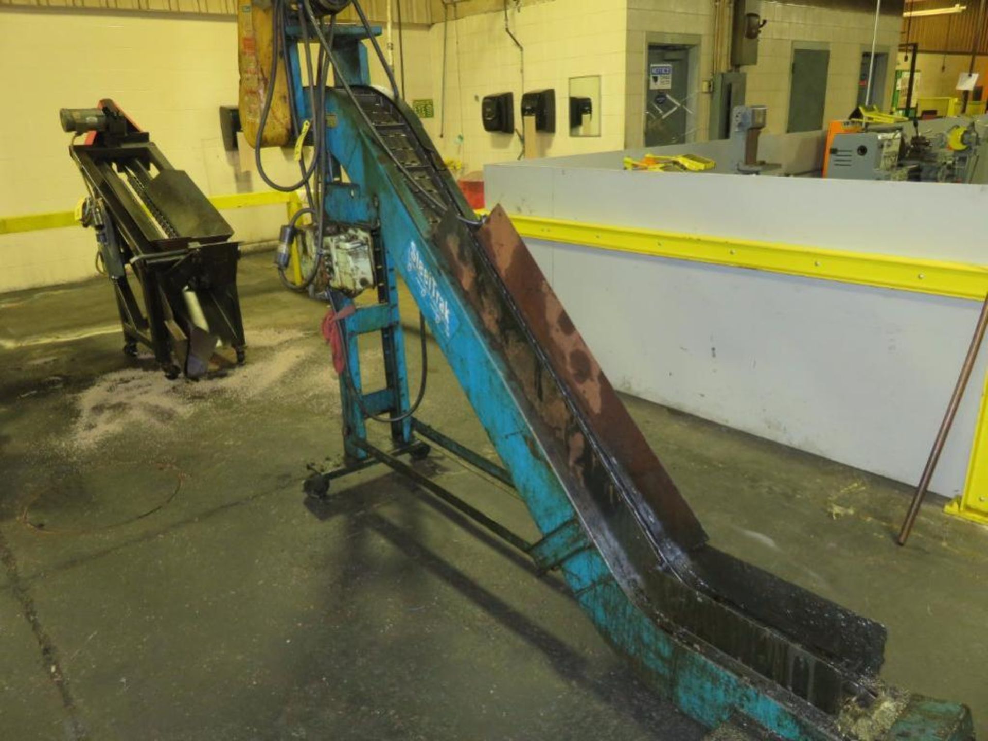 LOT: (2) Inclined Flighted Conveyors, (1) Screw Conveyor (Location L) - Image 2 of 2