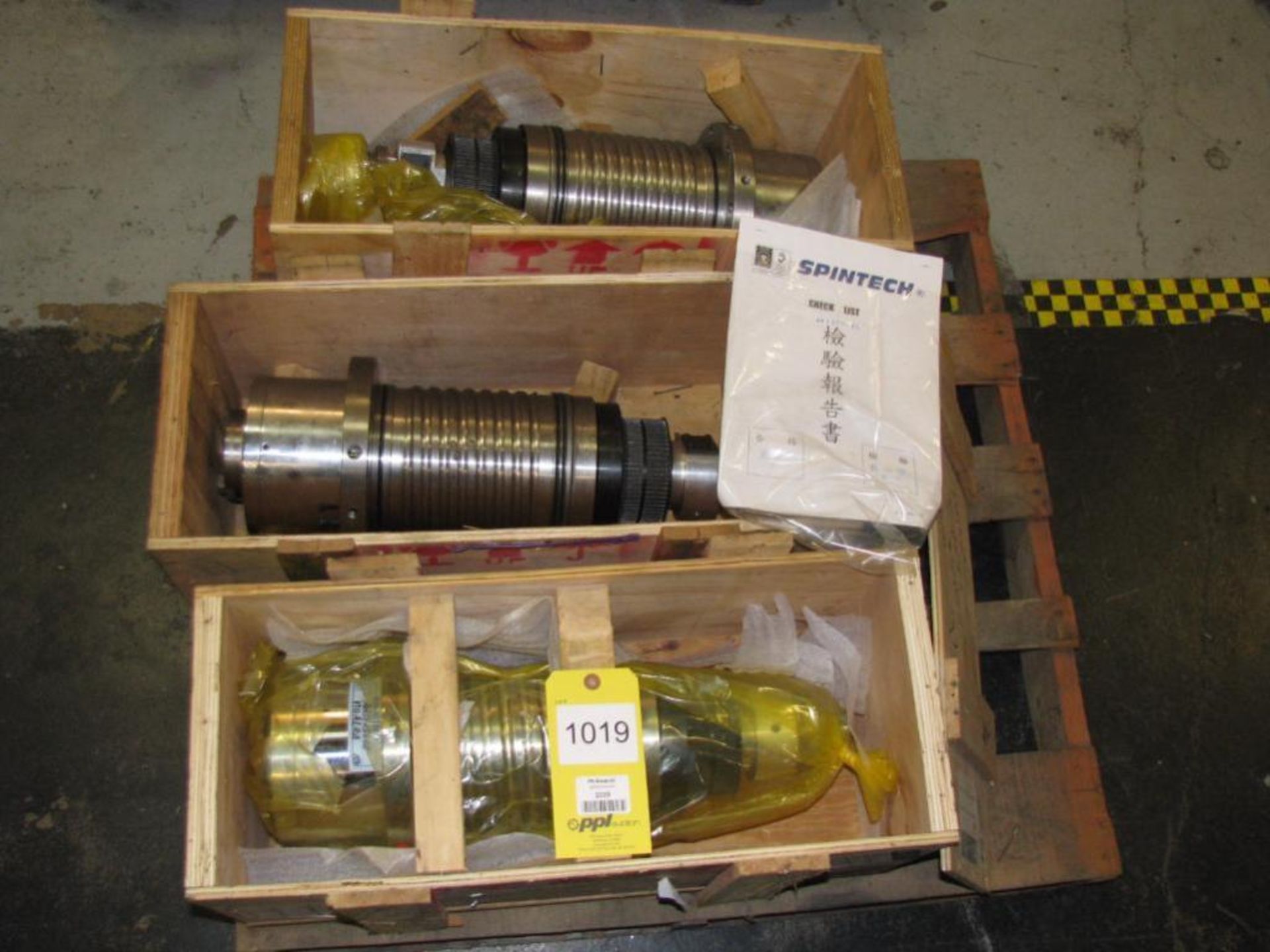 LOT: (1) New SpinTech Model V10AL4A Spindle Assembly #AA1305248, 15,000 RPM, 40 Taper, with (2) Used