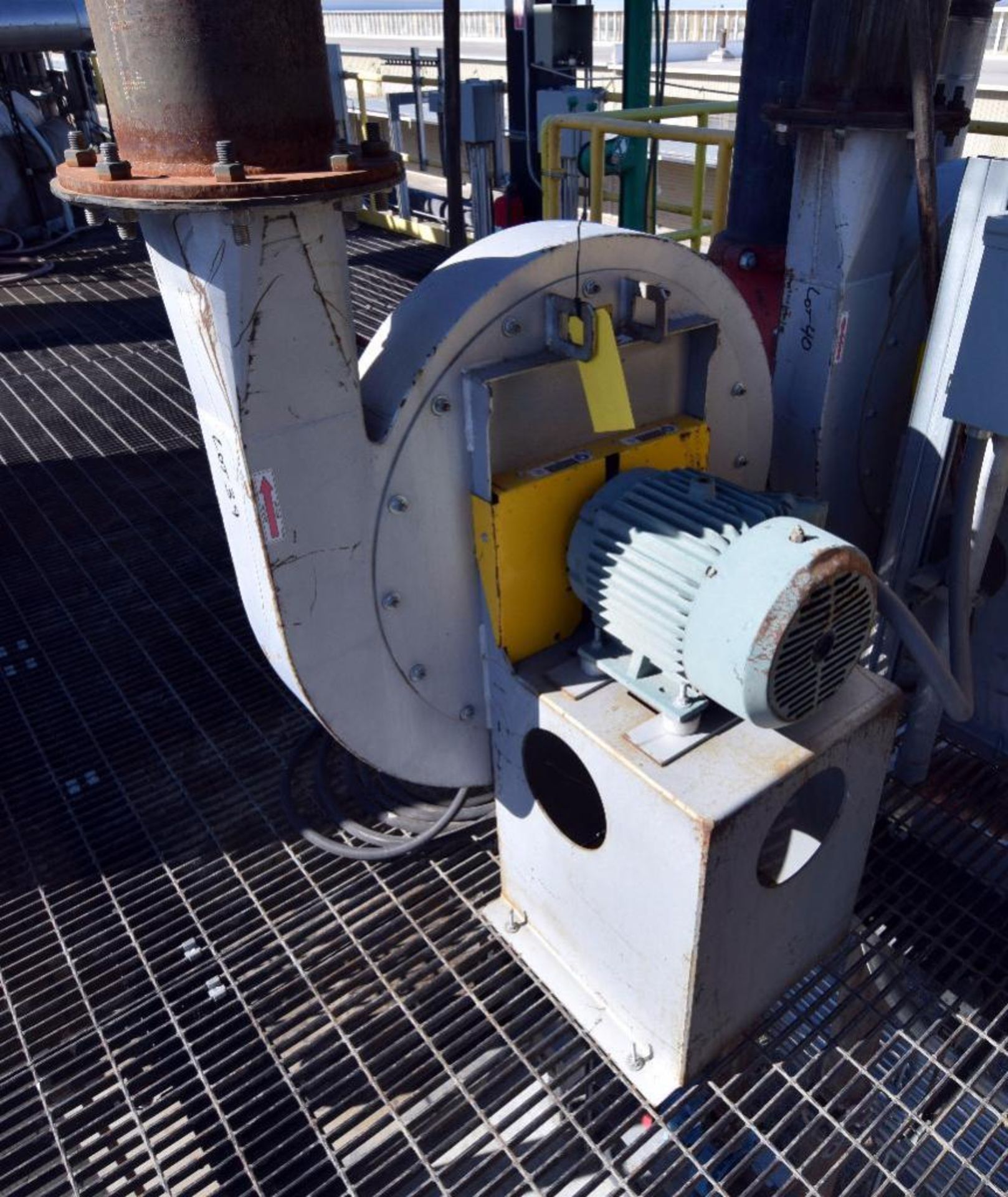 Cincinnati Fan High Pressure Blower, Model HP-8E26, Carbon Steel. Driven by a 10hp motor. Serial# 90