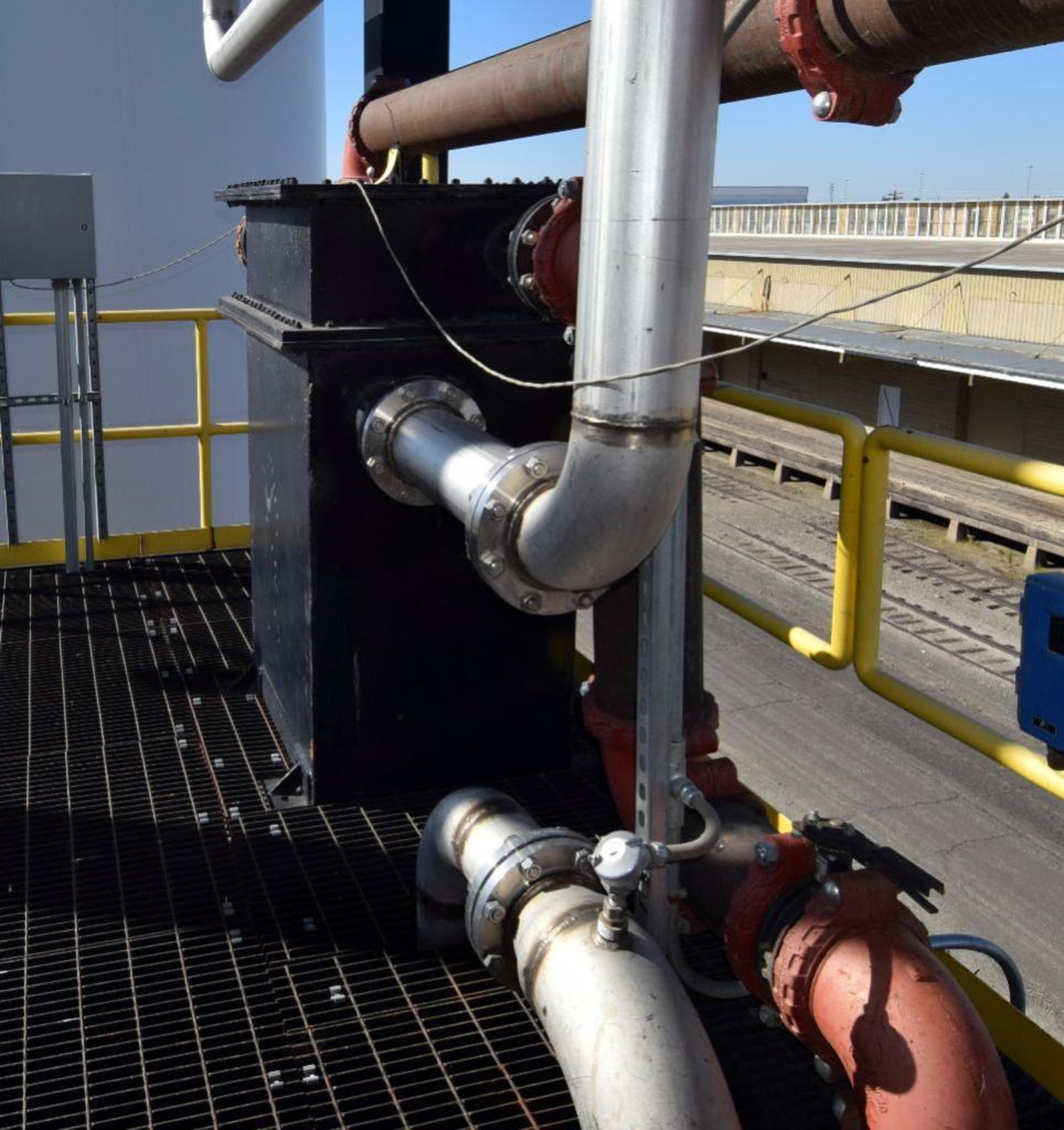 Overhead Condenser For Distillation Column. - Image 3 of 5