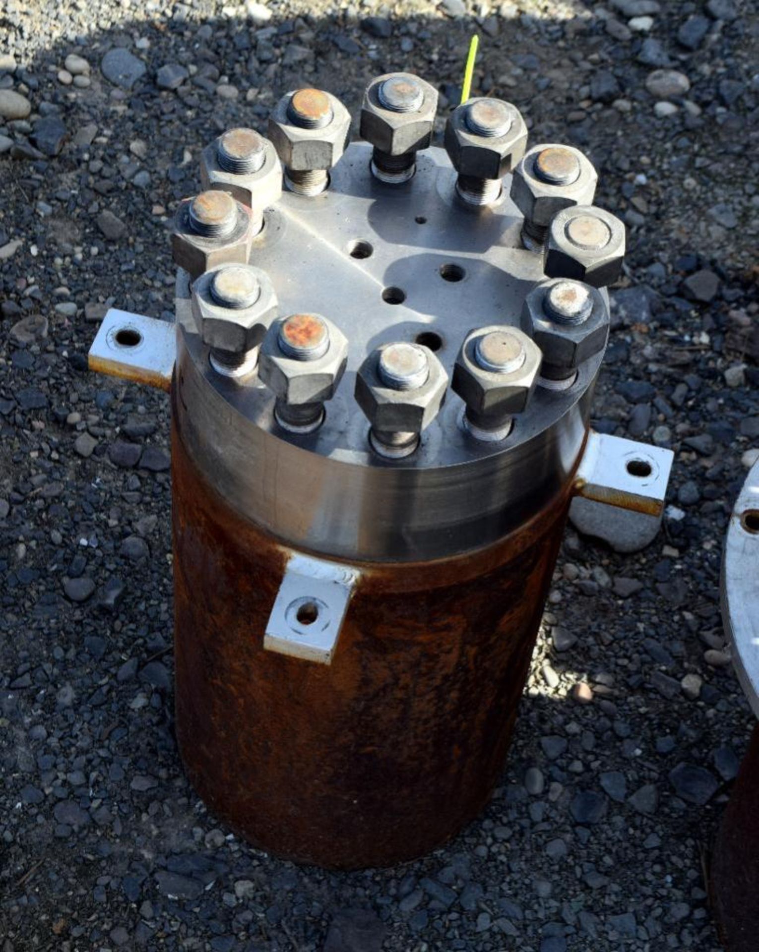 Fluitron Autoclave, 1 Gallon, Titanium. Vessel 5" diameter x 12" straight side (est.), dished bottom - Image 2 of 4