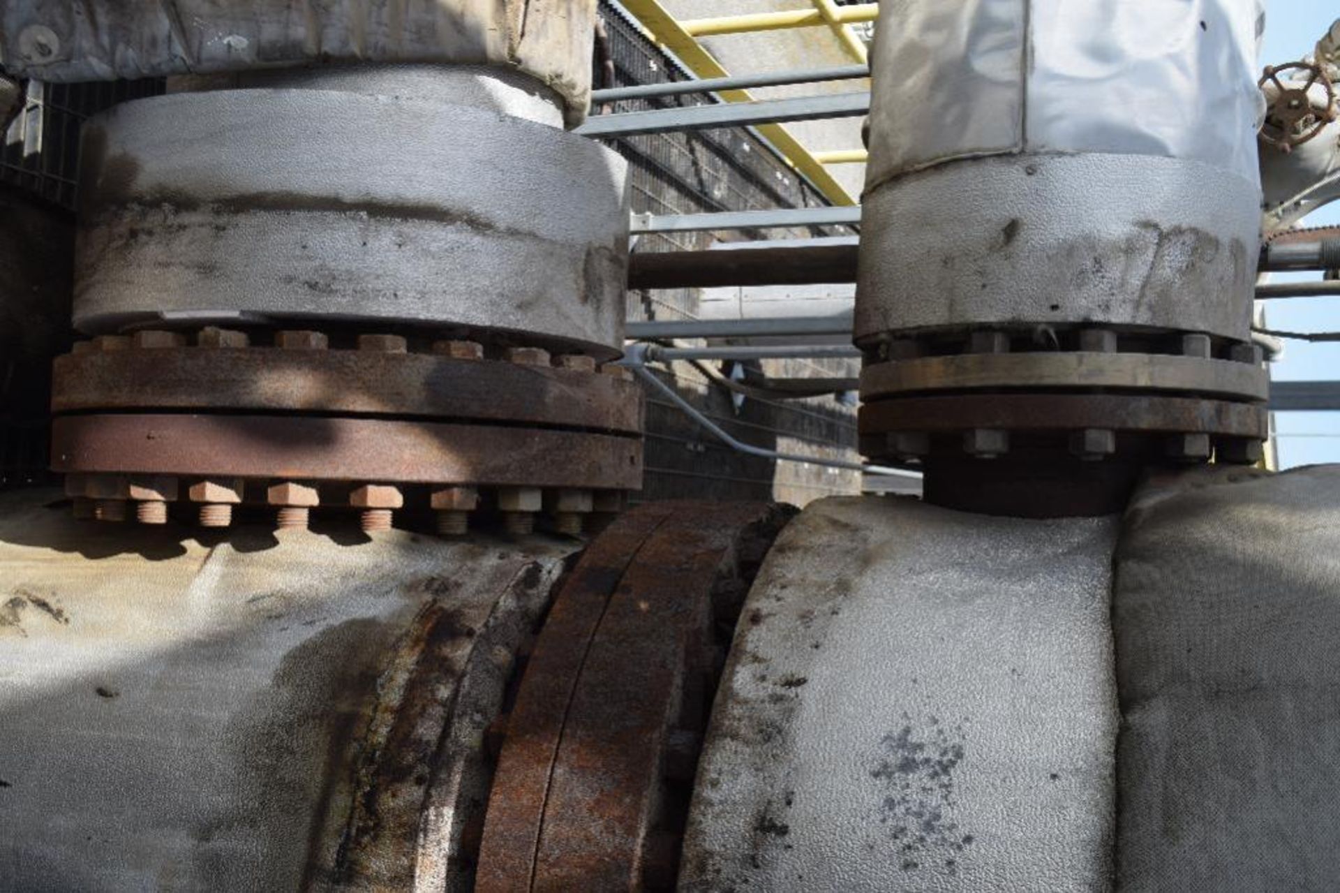 Alaskan Copper Works Shell & Tube Heat Exchanger, 1184 Square Feet (est.), Carbon Steel, Vertical. S - Image 6 of 8