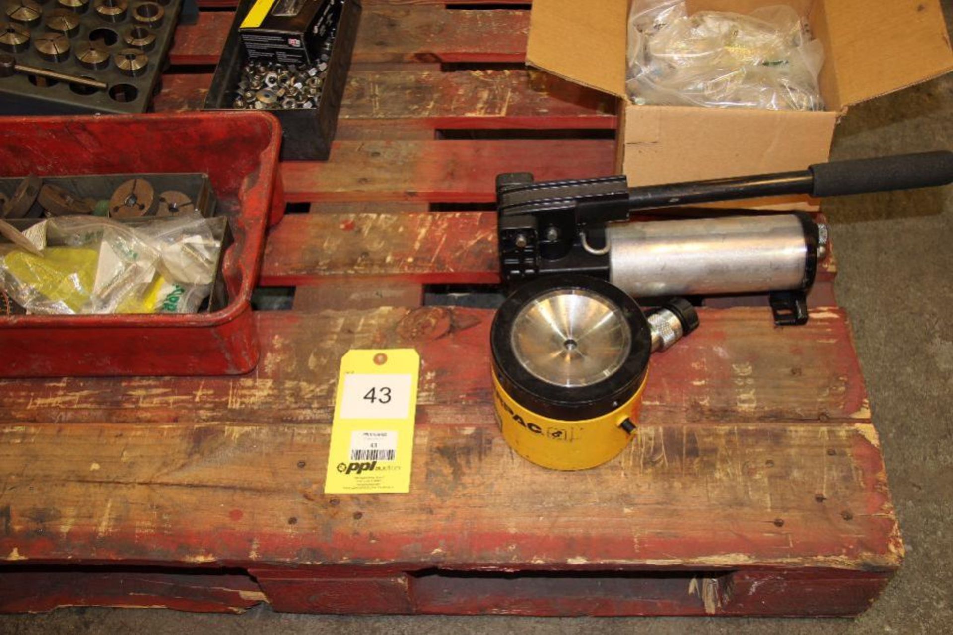 LOT: Collets, Enerpac 10,000 lb. Hydraulic Pack - Image 3 of 3