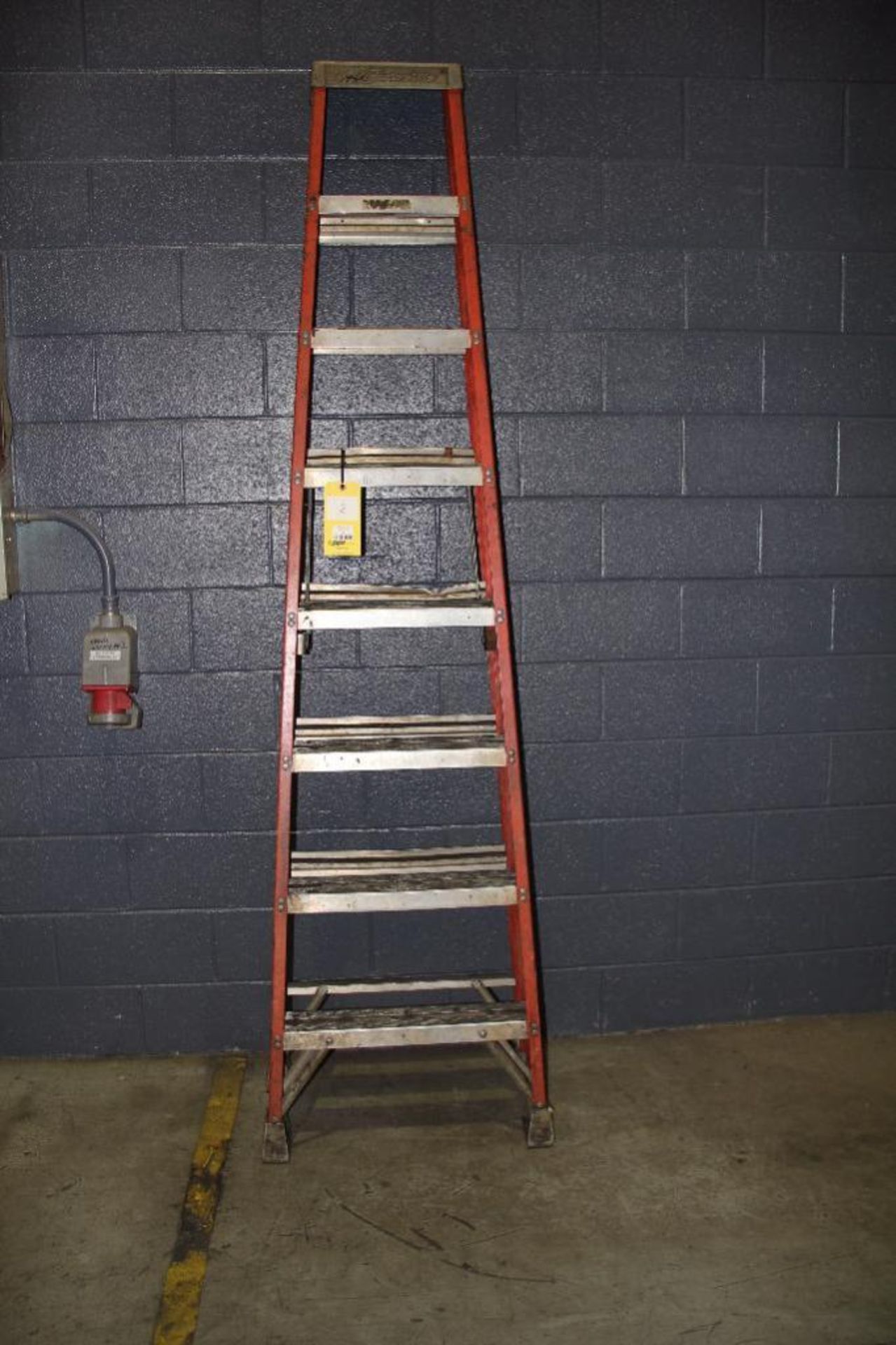 Louisville Step Ladder