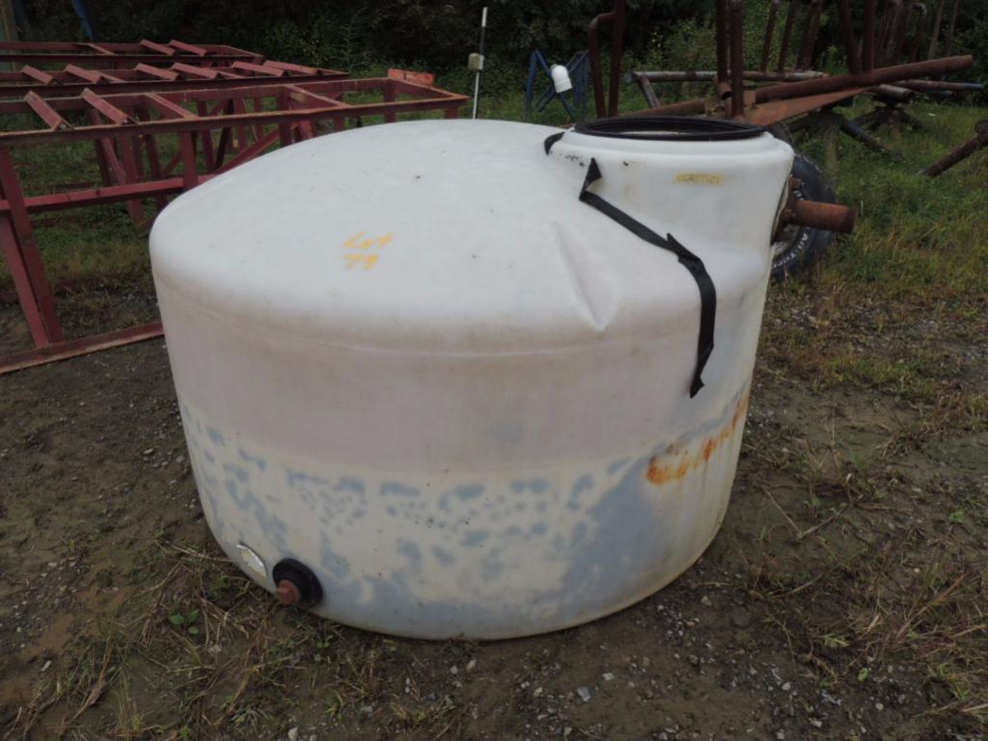 400 Gallon Poly Water Tank