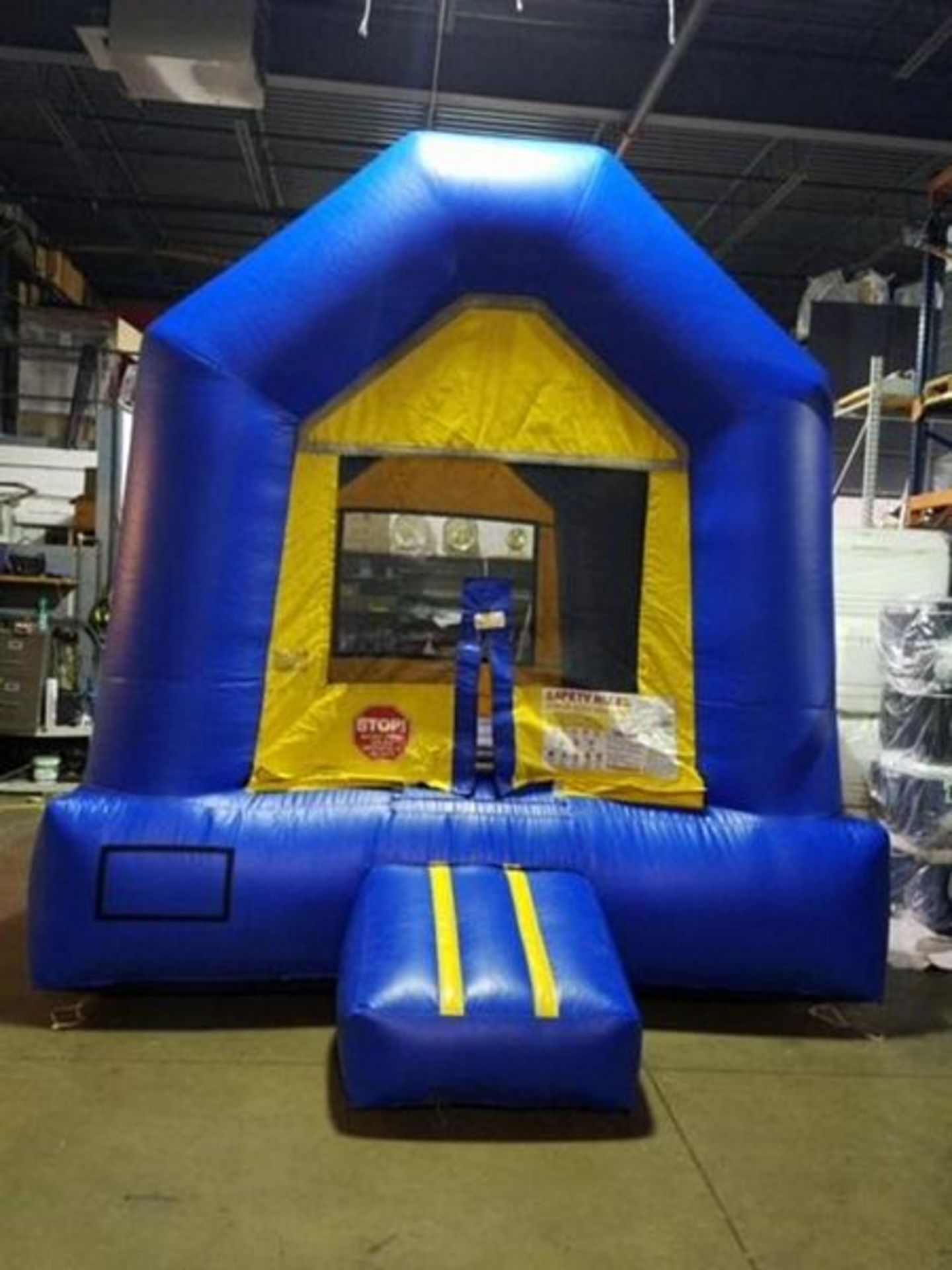15 ft. x 15 ft. Bounce House