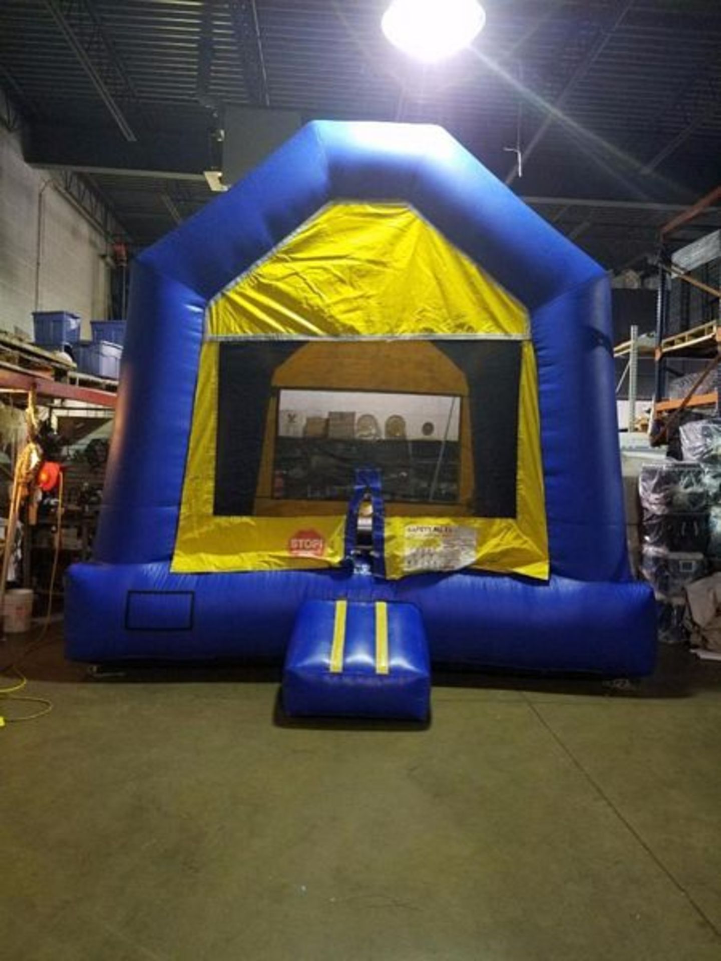 13 ft. x 13 ft. Bounce House