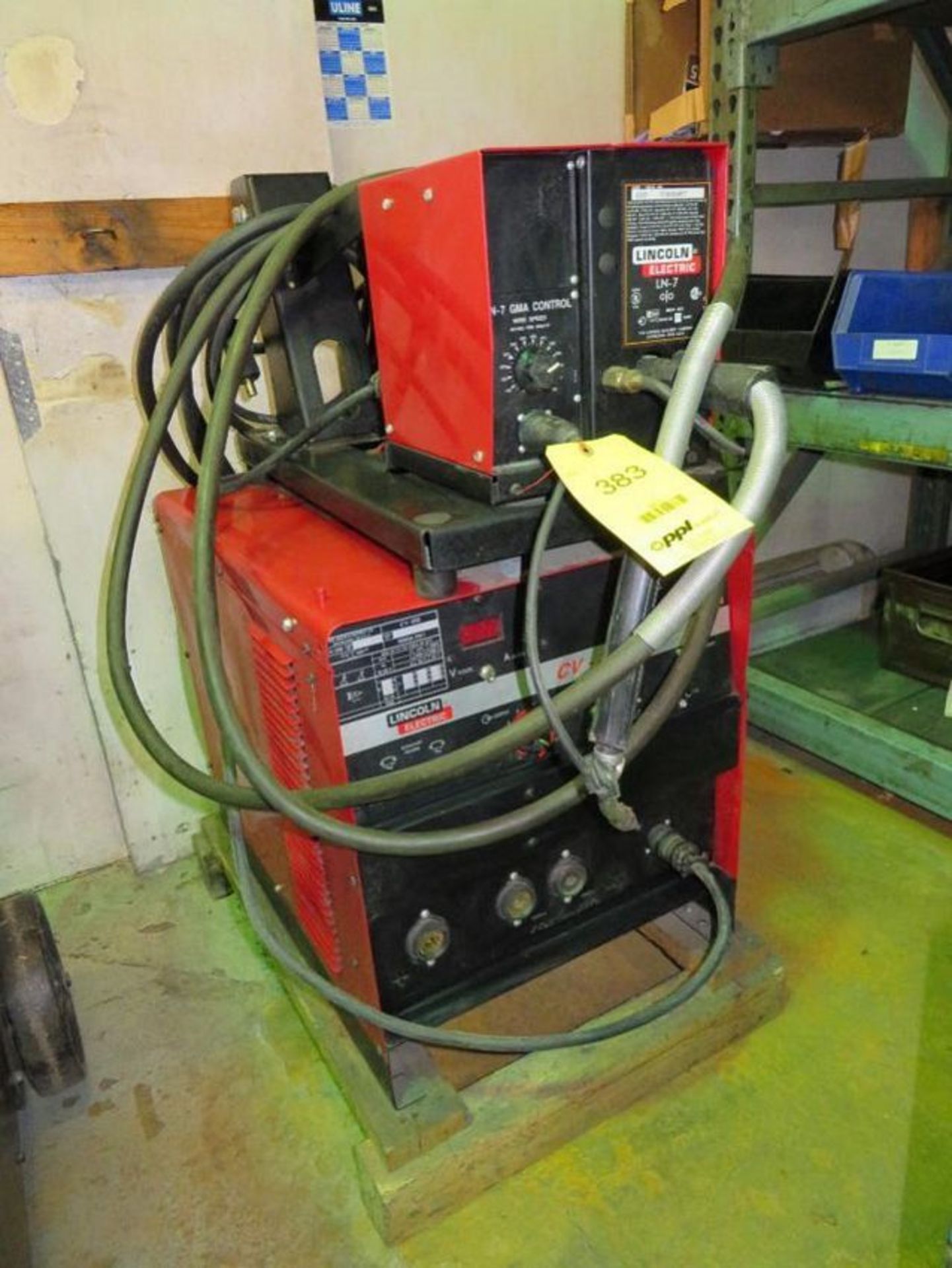 Lincoln 300 Amp Portable MIG Welder Model CV-300, Power Supply, LN-7 Wire Feed, Cables, Gun (Buildin