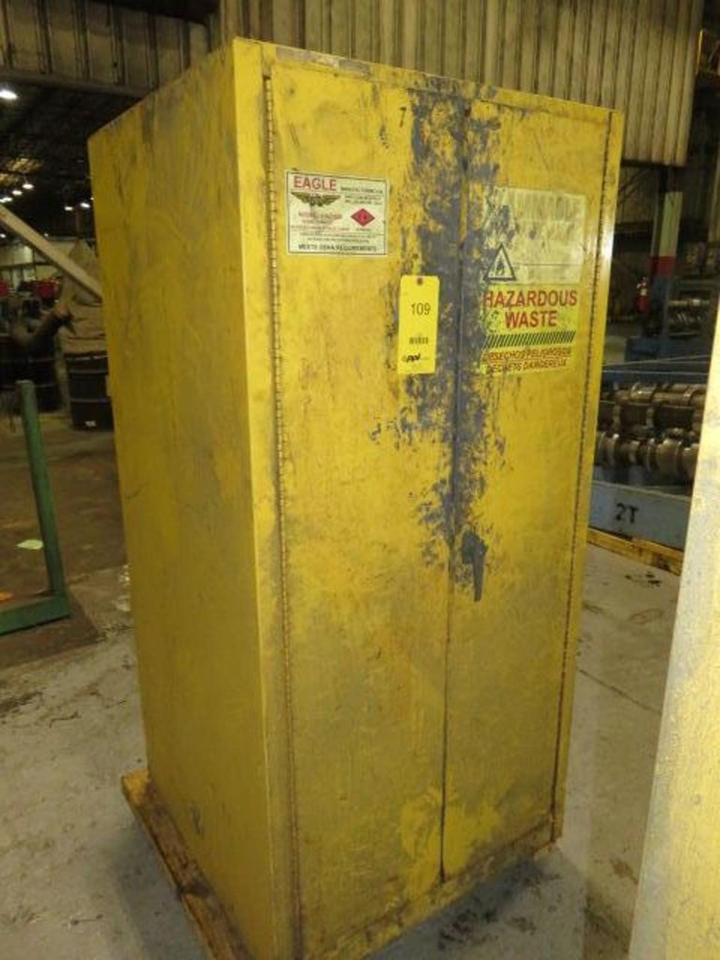 Eagle 55 Gallon Safety/Flammable Storage Cabinet Model 1926