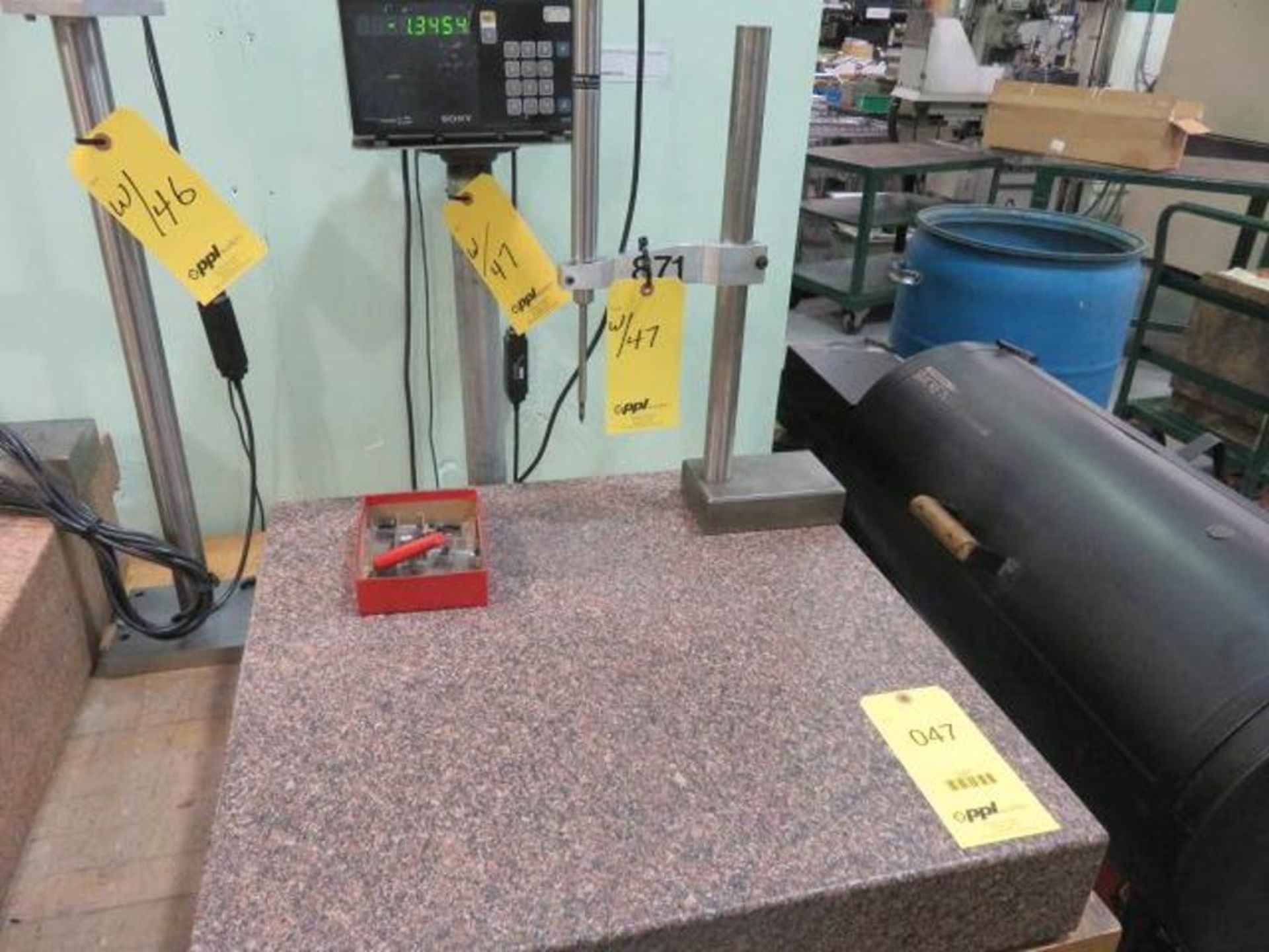 LOT: 20 in. x 24 in. x 4 in. Granite Surface Plate with Sony Indicator & Digital Readout