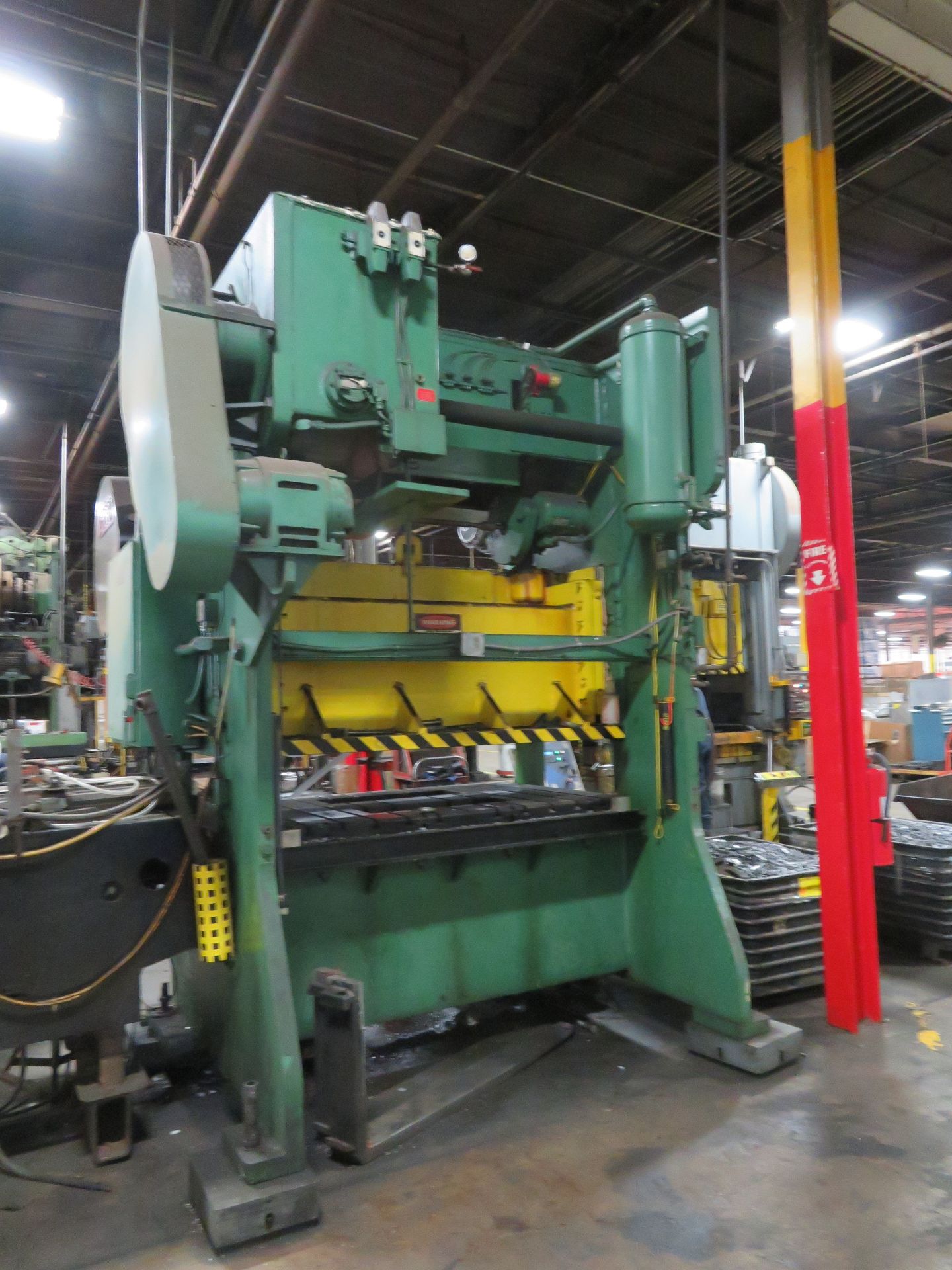 LOT: Verson 150 Ton 2-Point Straight Side Press Model 150-B2-72, S/N 22920, 4 in. Stroke, 5 in. - Image 2 of 6