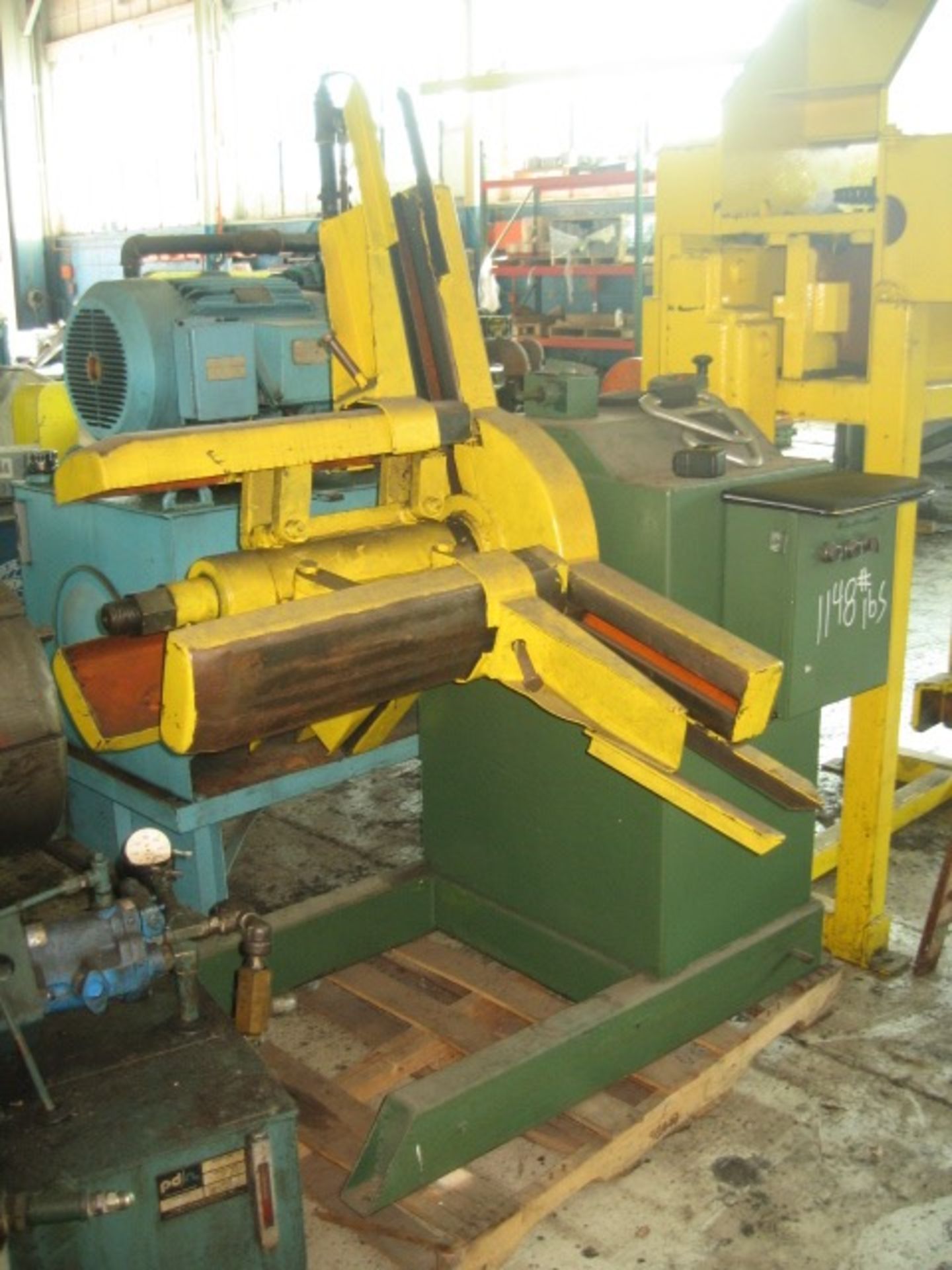 4,000# x 24" American Steel Line Model 60 Motorized Reel, s/n: 4281, Year: 1973, 54" OD, 16"-20"