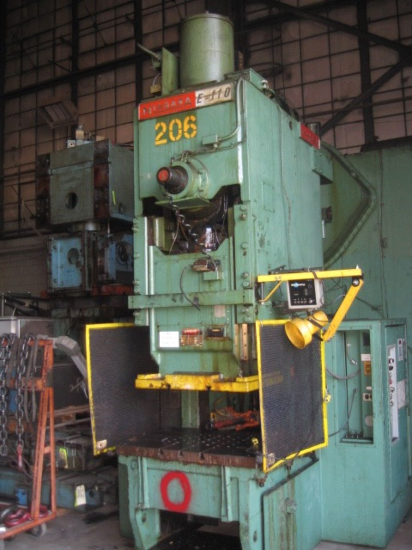 110 Ton Niagara Model E-110 OBI Press, s/n: 46739, 8" Stroke, 21" Shut Height, 5" Adjustment, 42" - Image 3 of 5