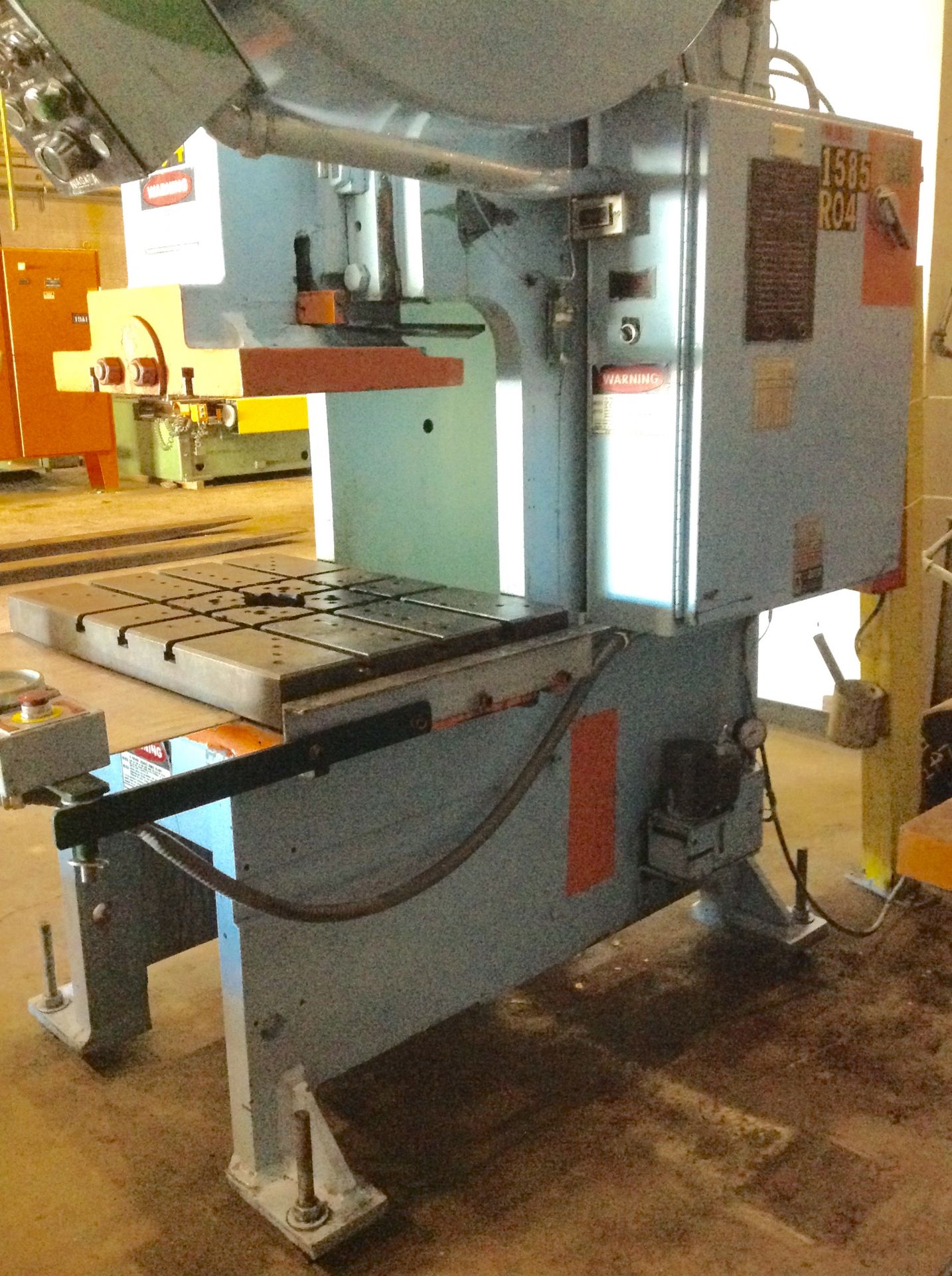 80 Ton Niagara Model M-75-OBS Press, s/n: P53035, 4" Stroke, 15.5" Shut Height, 3.38" Adjustment, - Image 7 of 9