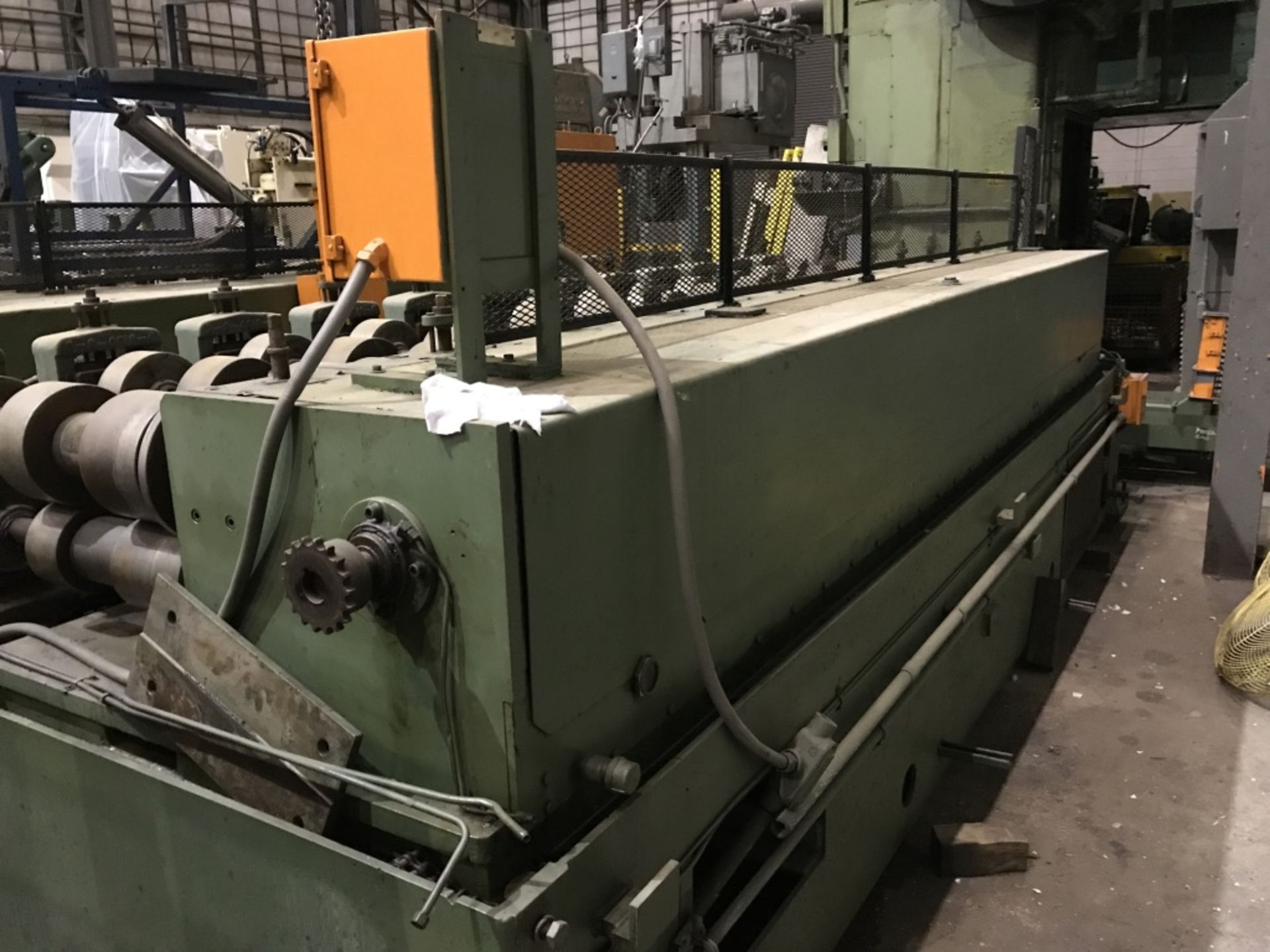 24 Stand Tishken Model 24-HWAS-3 Rollformer, s/n: 20679-1091, Year: 1991, 3" Spindle Diameter, 30"- - Image 3 of 7