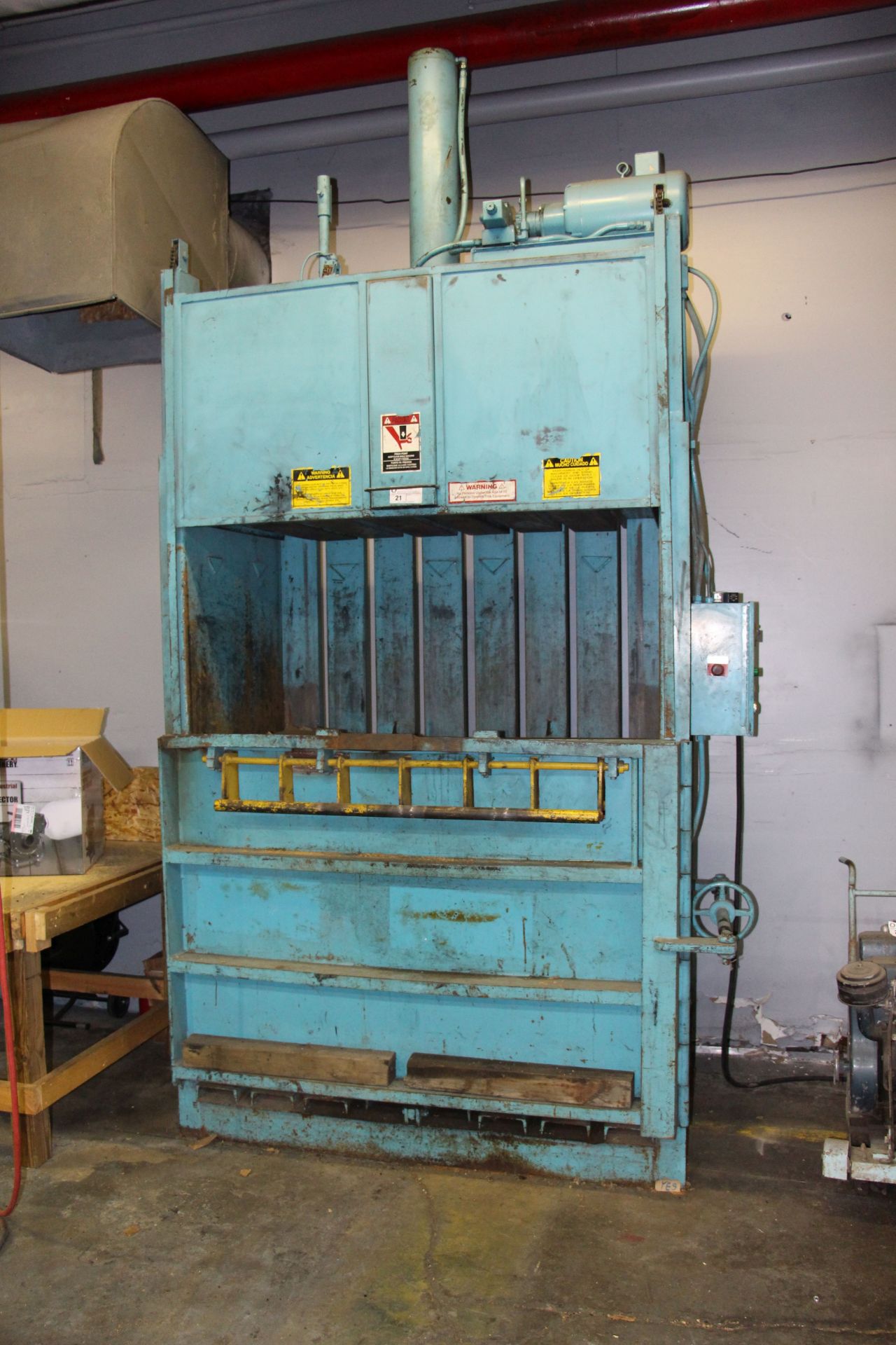 International Baler, year - 1995, model - PVB - 606, serial number - 10003