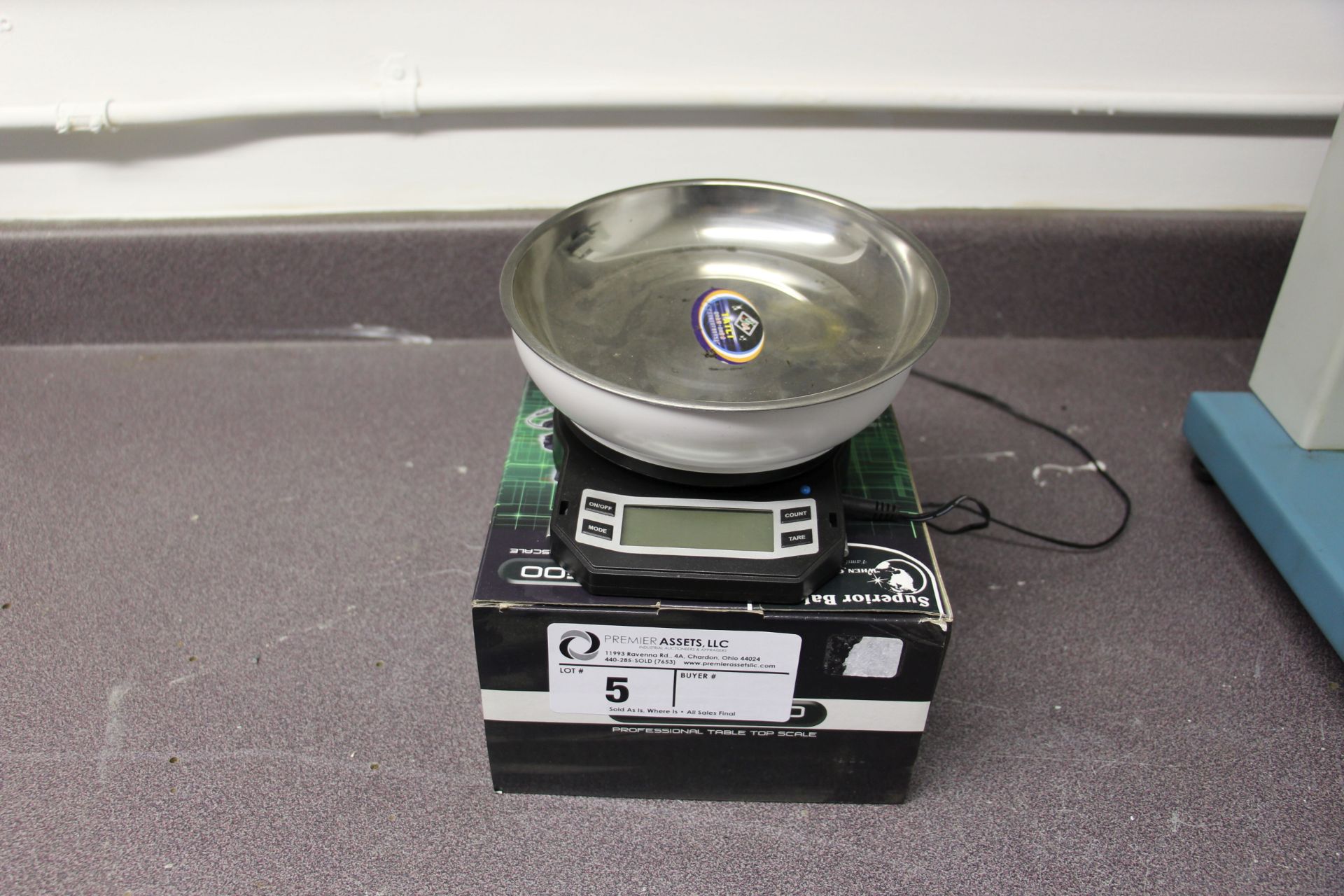 Hawk 500 table top scale, 500 grams x .01g