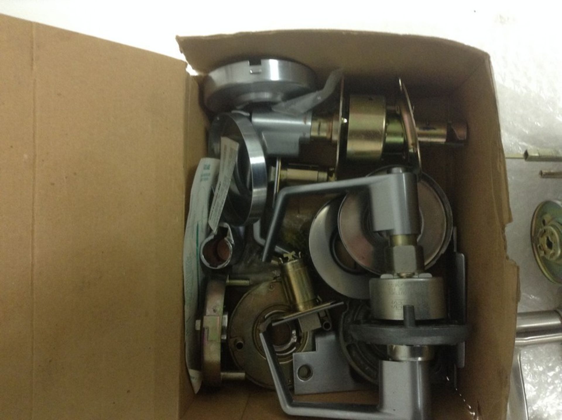 Lot of Schlage Cylindrical Locksets hardware and locks - Image 2 of 4