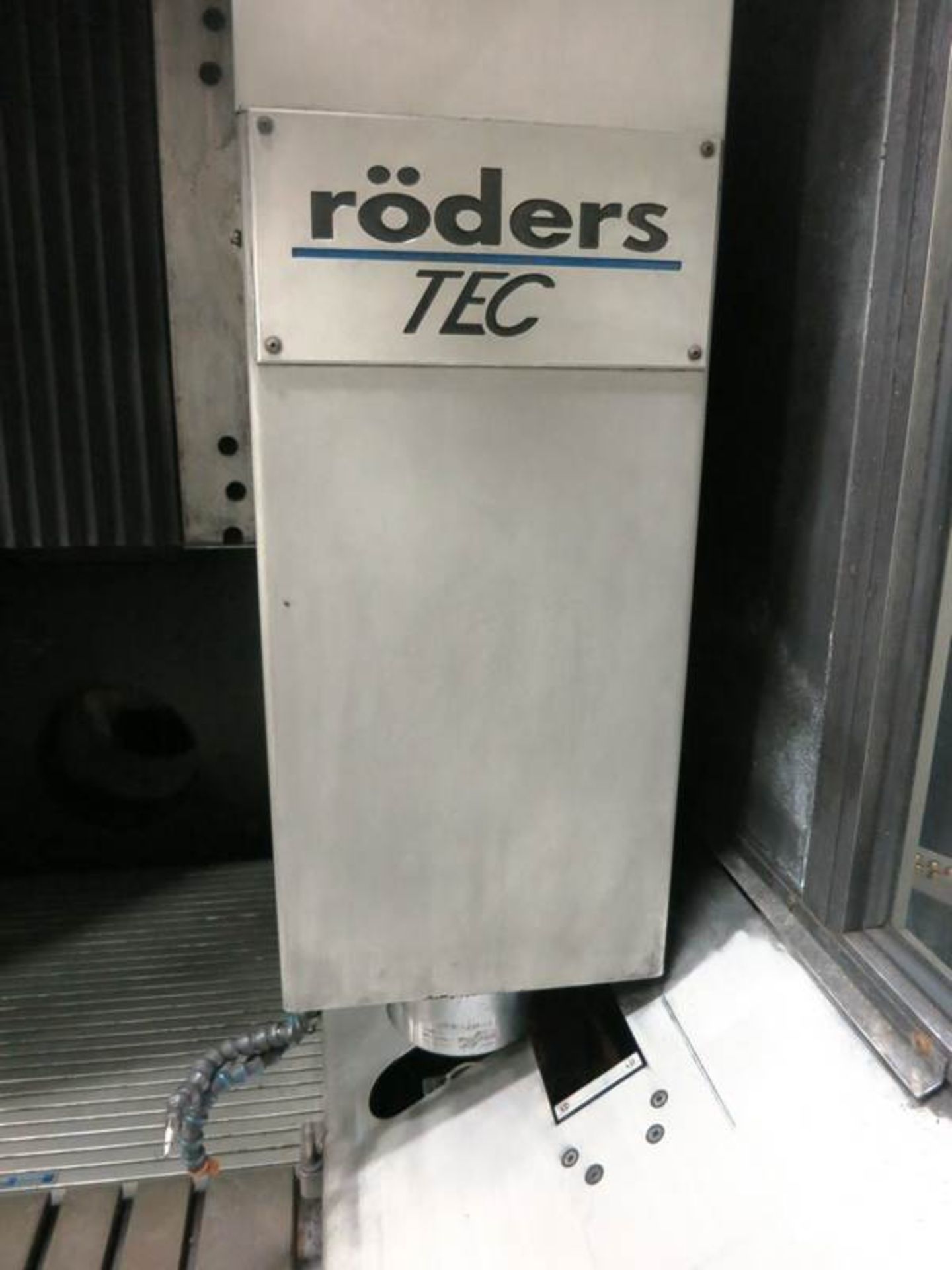 Roders TEC RFM 600 CNC 3-Axis High speed Vertical Machining Center, S/N 87995-43, New 1998 General - Image 5 of 9
