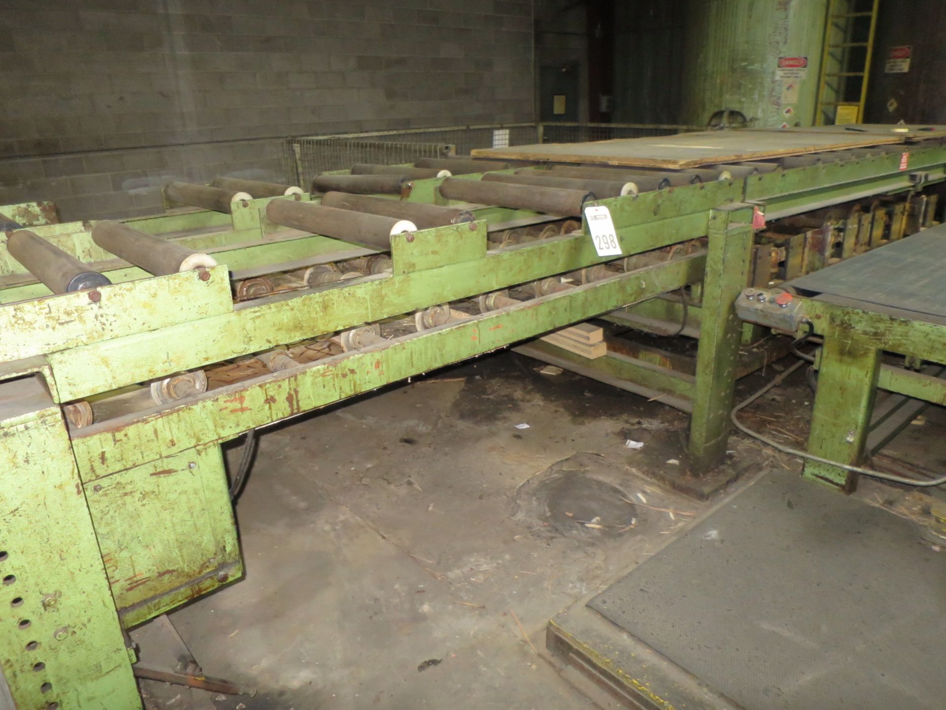 Complete Short Cycle Wemhoner Laminating Press Line Including Lots 293-295 & 298-300 - Image 4 of 6