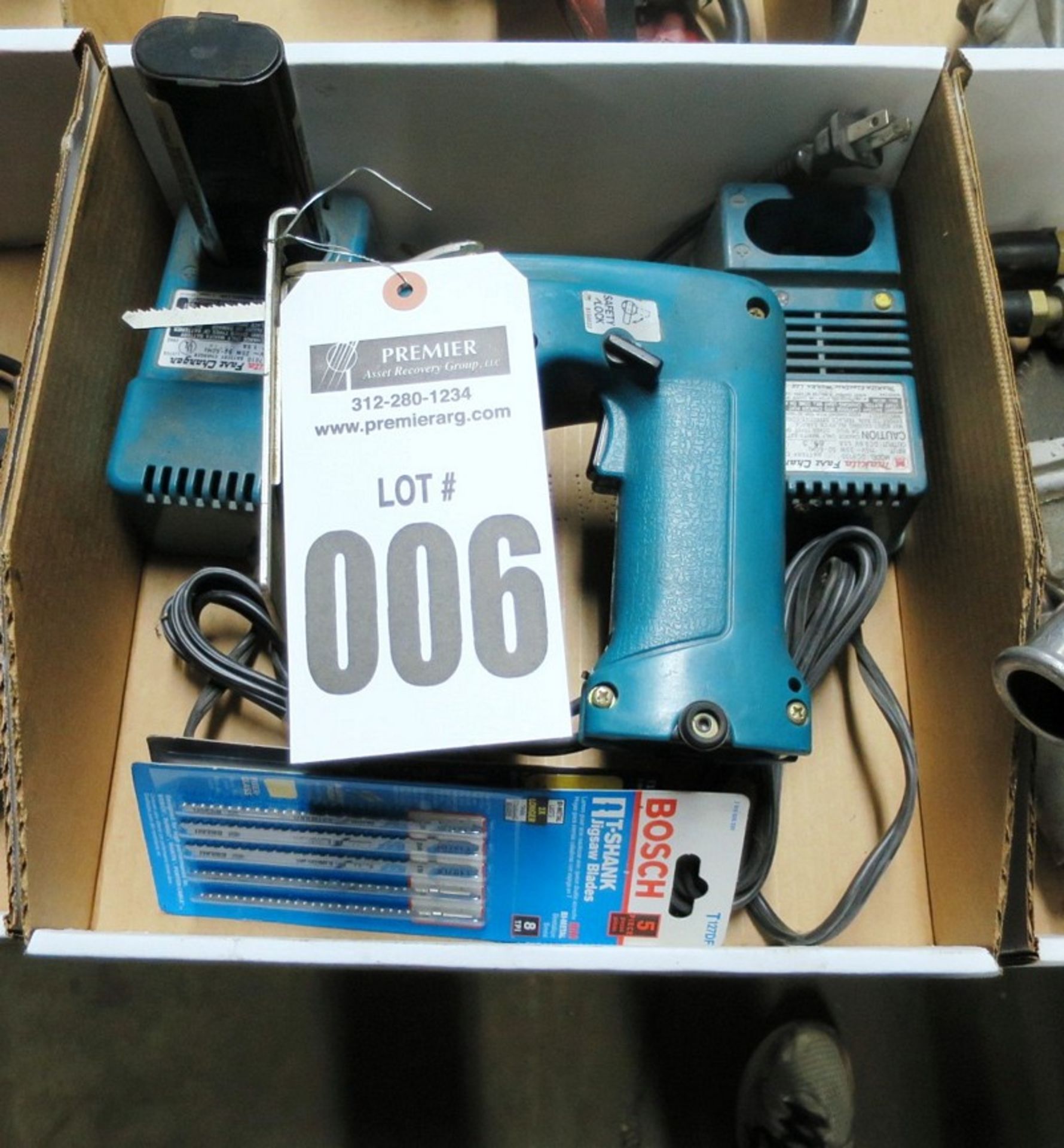 Makita sabre Saw with Blades