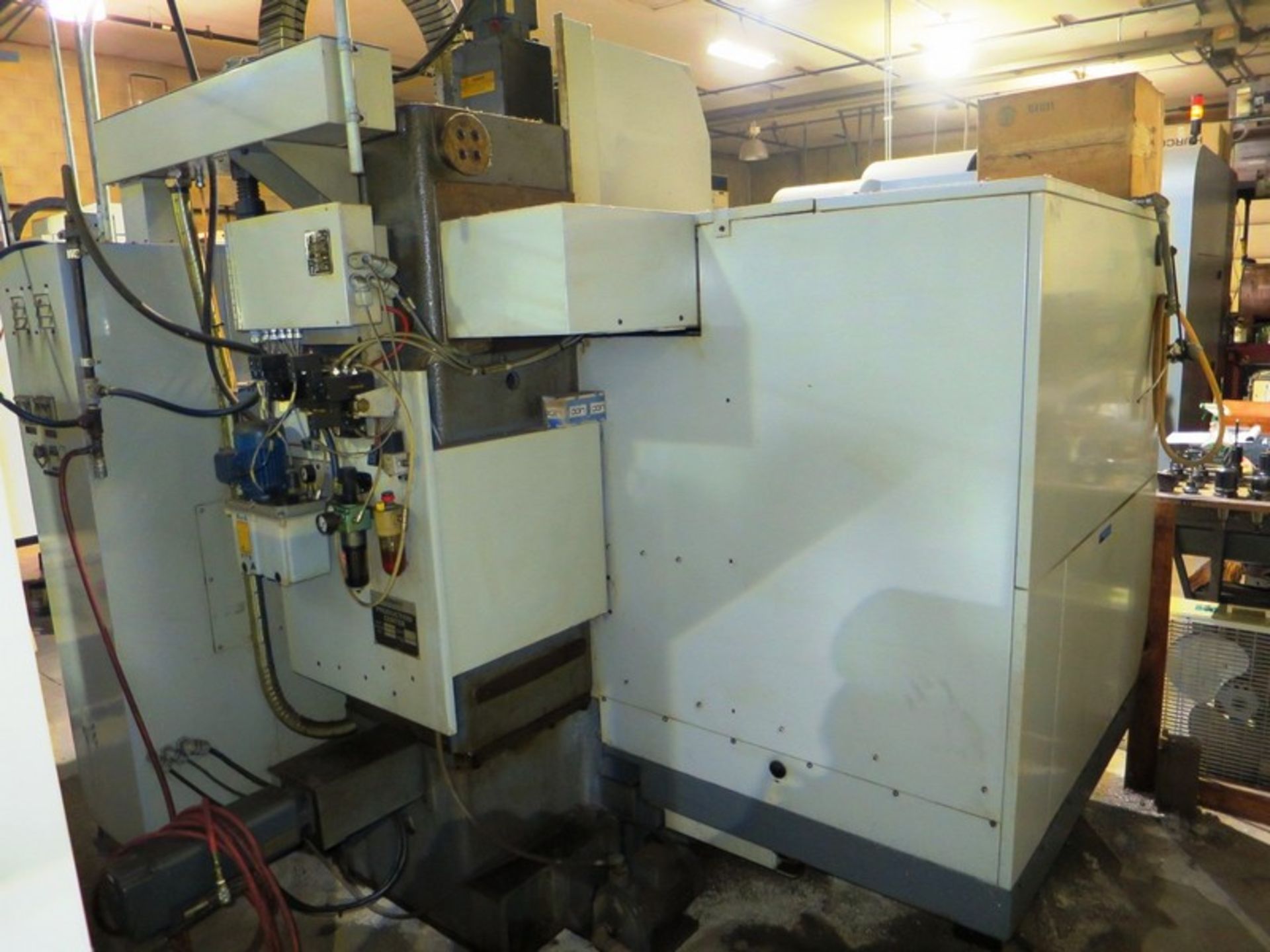 Bridgeport VMC-760/16 3-Axis CNC Vertical Machining Center, S/N 760-025, New 1994 - Bild 11 aus 11