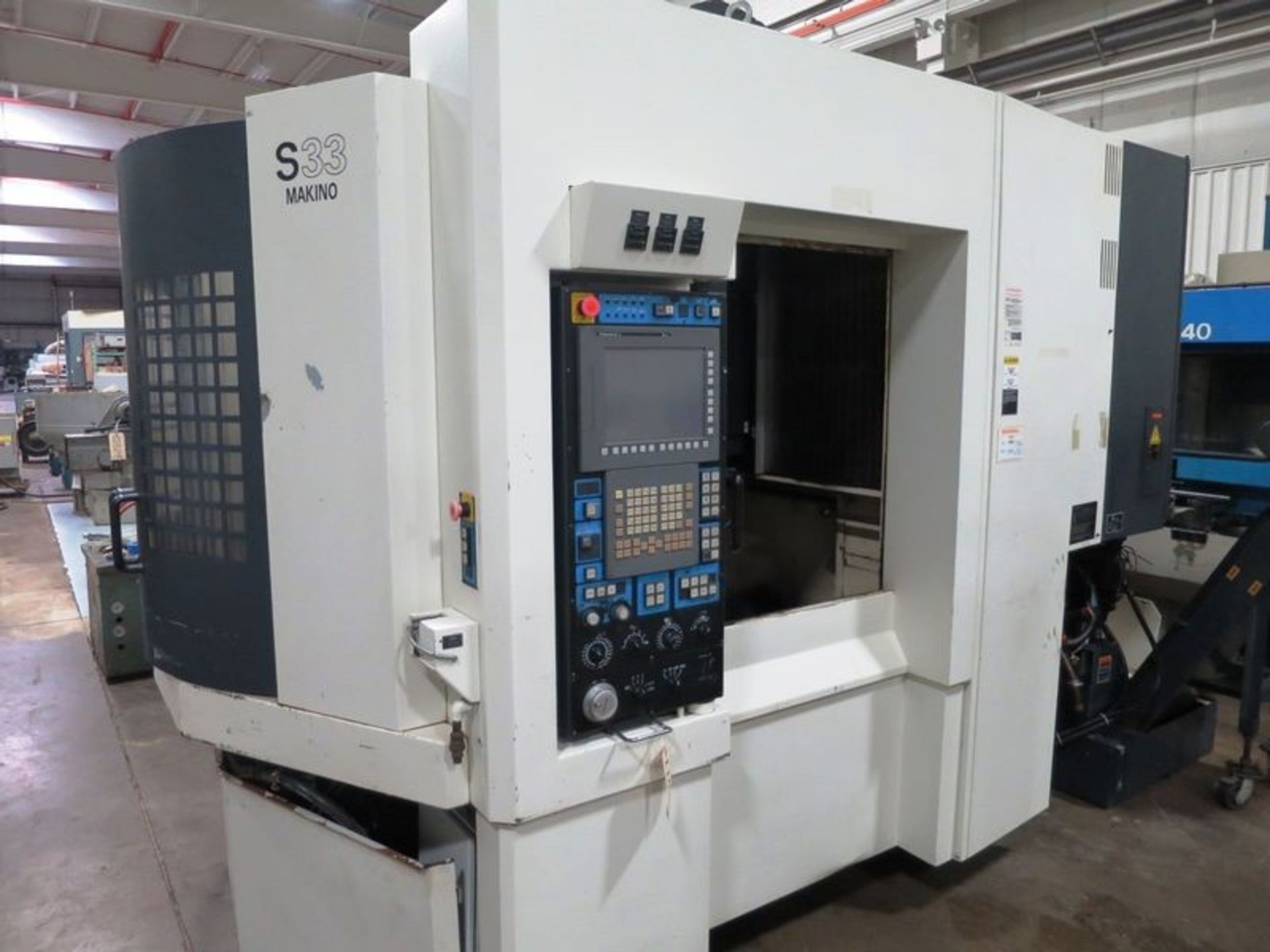 Makino S33-APC 3-Axis Precision CNC Vertical Machining Center w/Pallet Changer, S/N V7793, New - Image 2 of 11