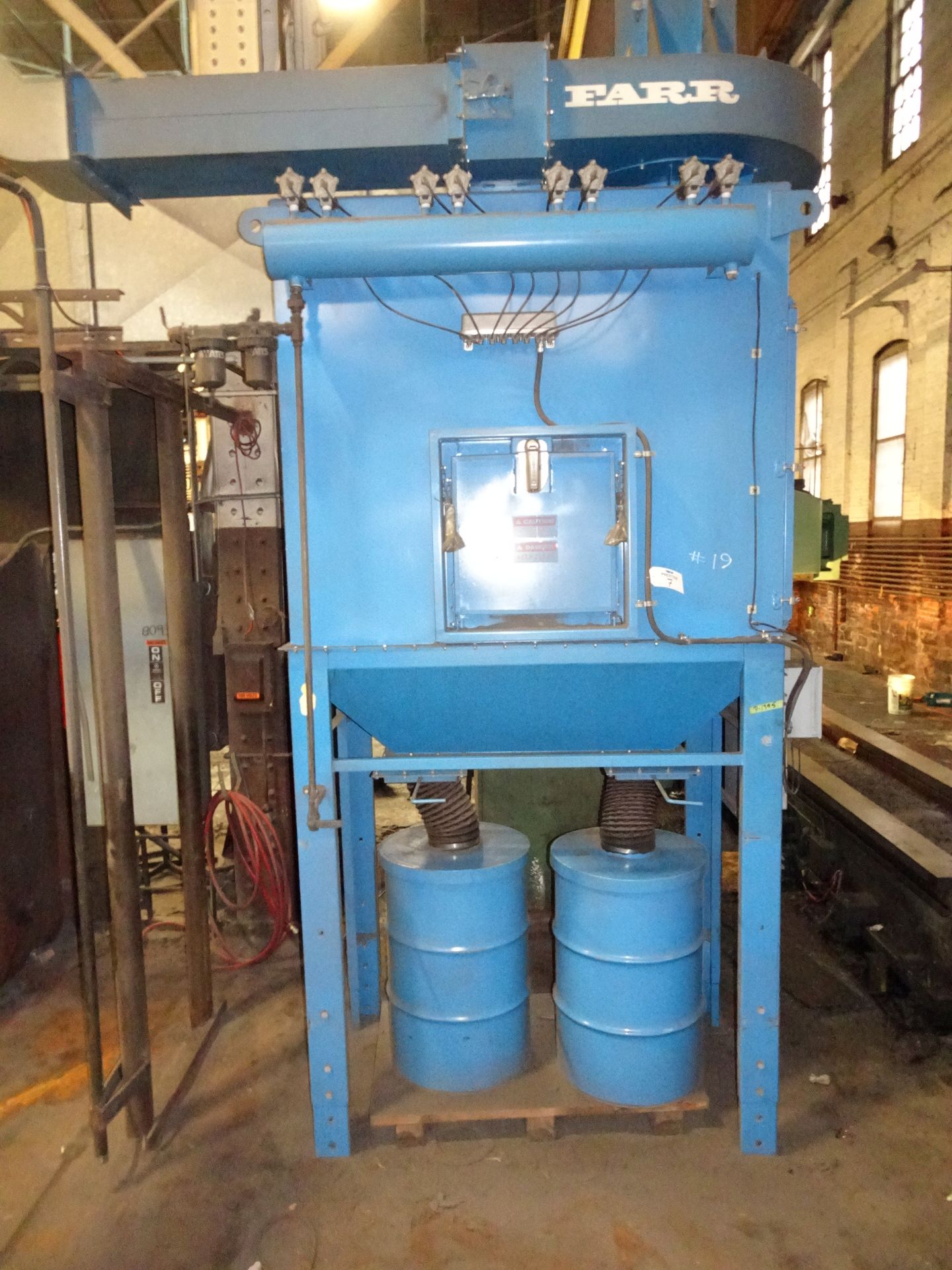 FARR/TENKDAY (CAMFIL) DUST COLLECTOR