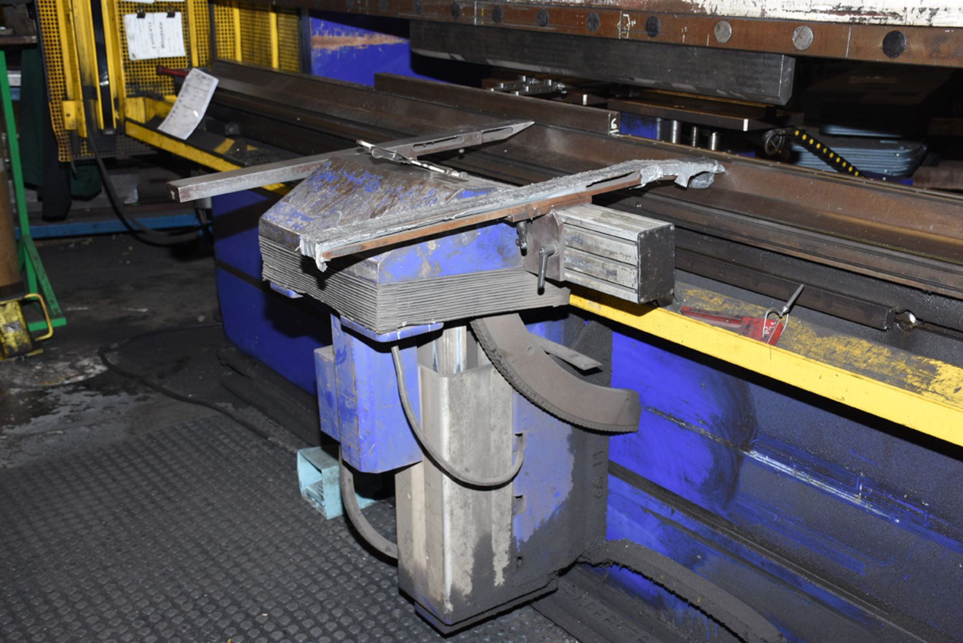 Pullmax Optima 8-Axis CNC Press Brake 130 3.1/2.55 - Image 8 of 8