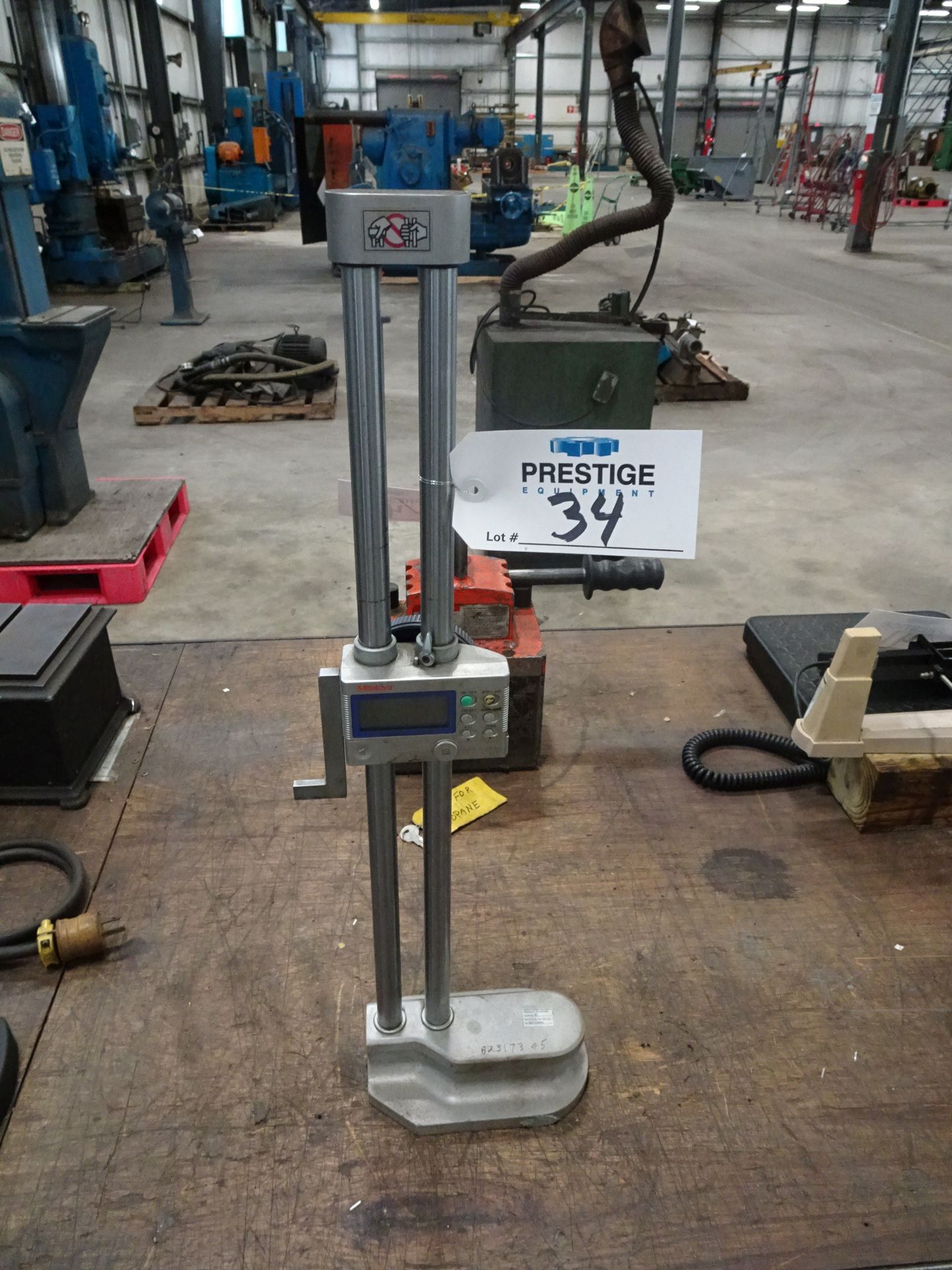 Mitutoyo APX 18" Digital Height Gage