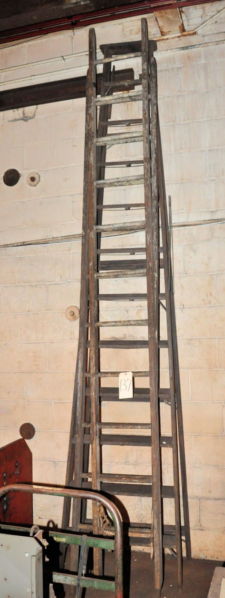 Lot-20' Wooden Extension Ladder wth 12' Wooden Step Ladder