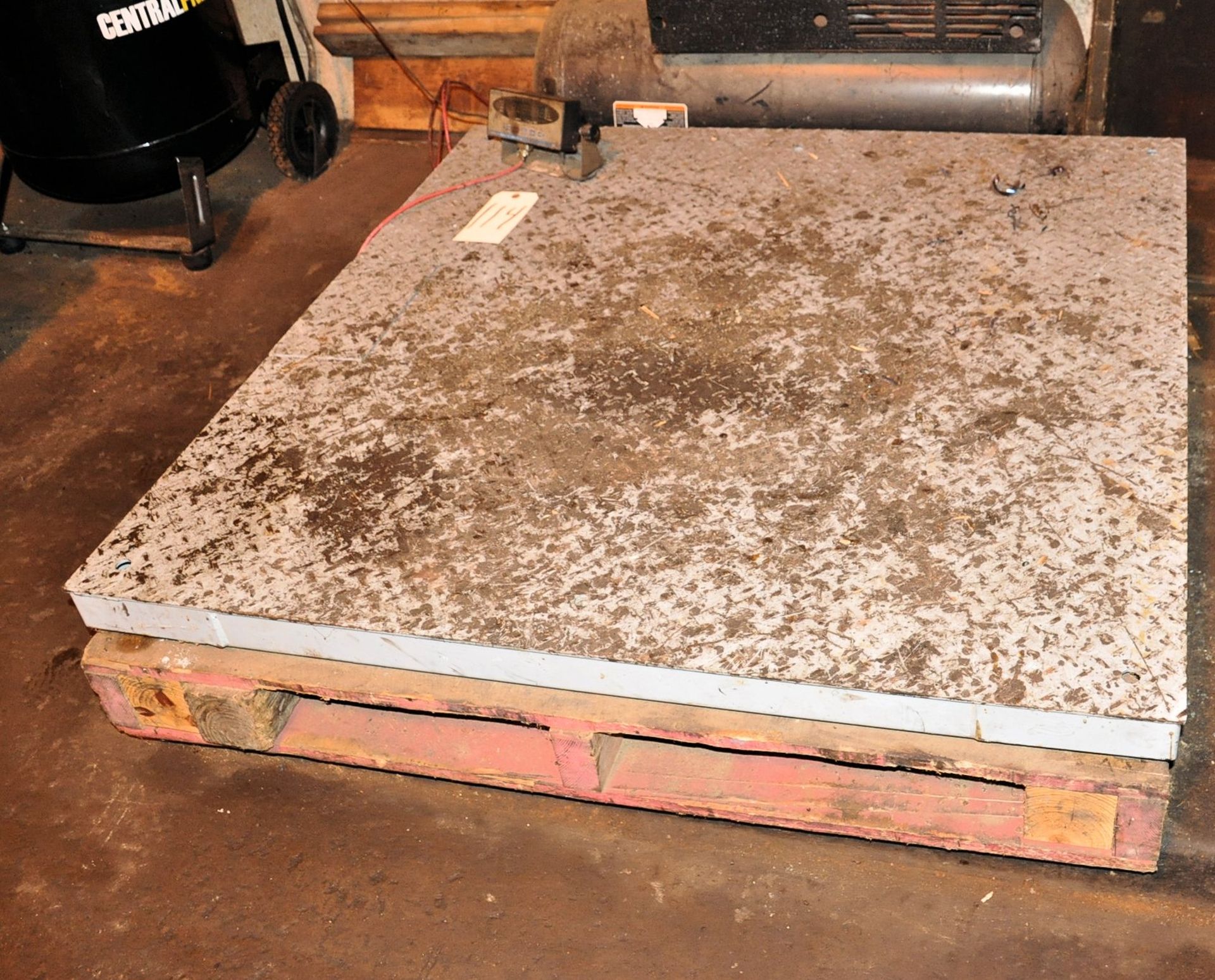 5,000-Pound Capacity Platform Scale with Digital Readout