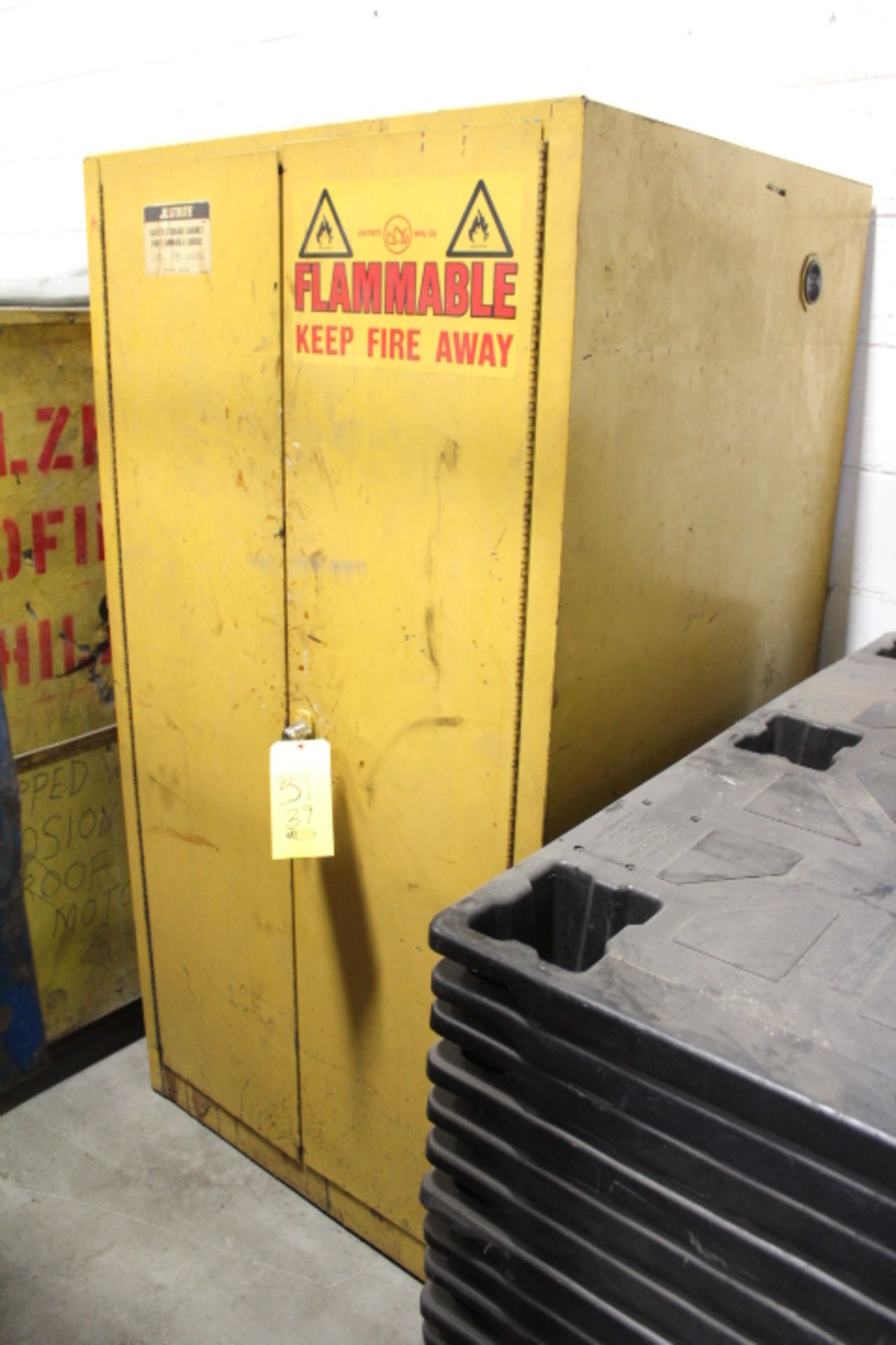 FLAMMABLE PROOF CABINET