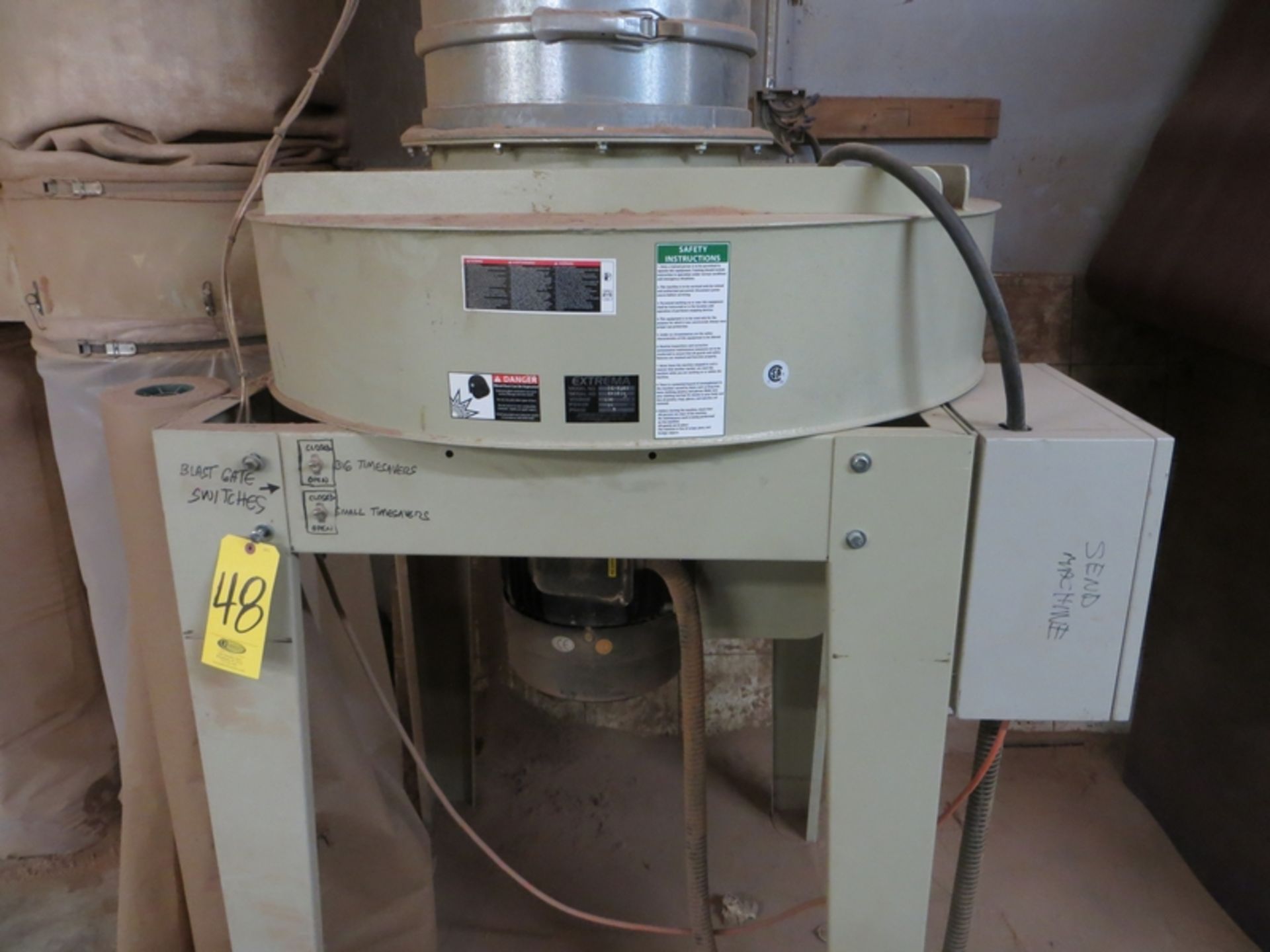 EXTREMA DC-3250 25HP DUST COLLECTOR W/12 BAG - Image 2 of 3