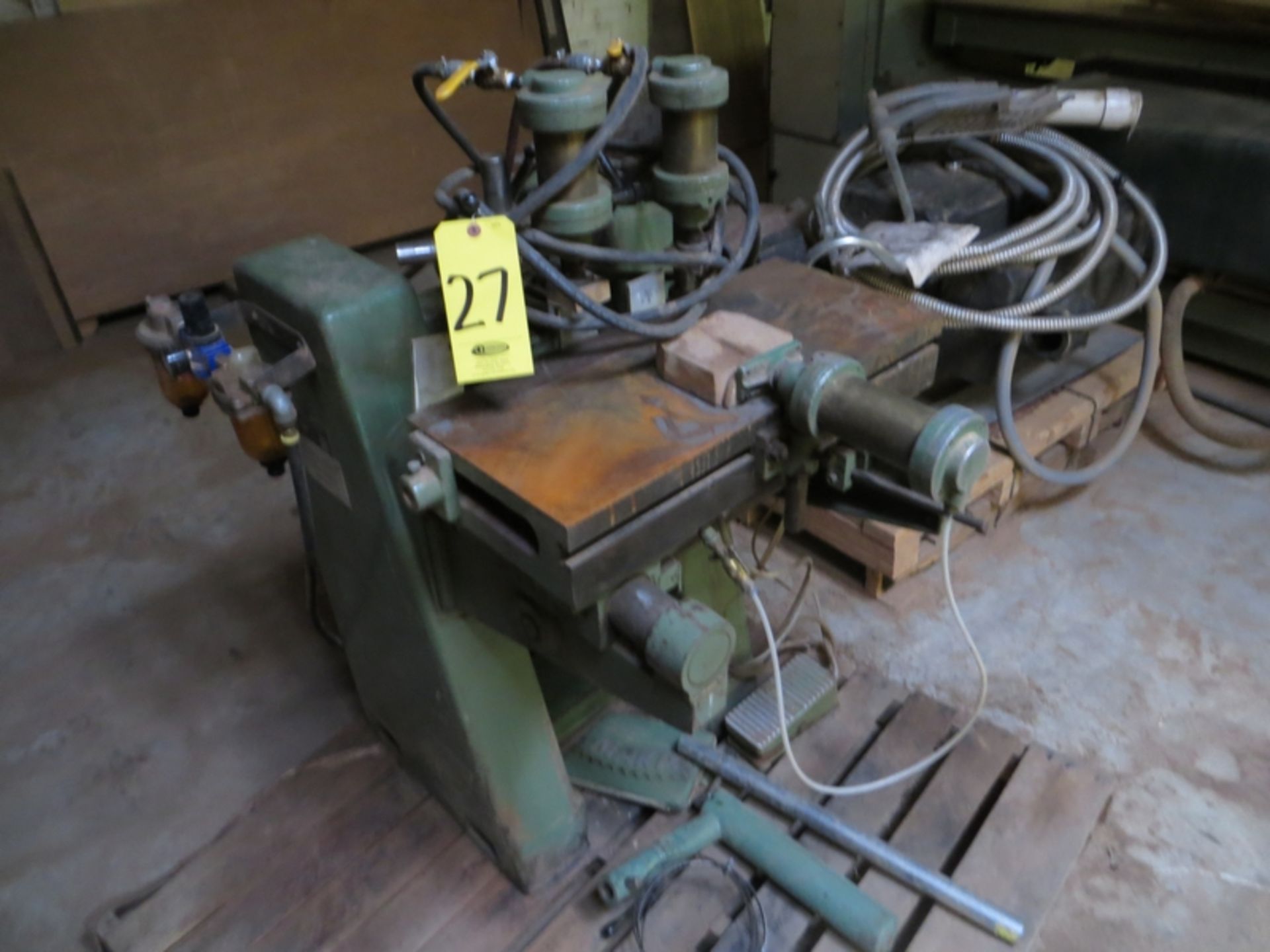 MAKA/DANCKAERT DB5 SQUARE MORTISING UNIT, S/N 732`