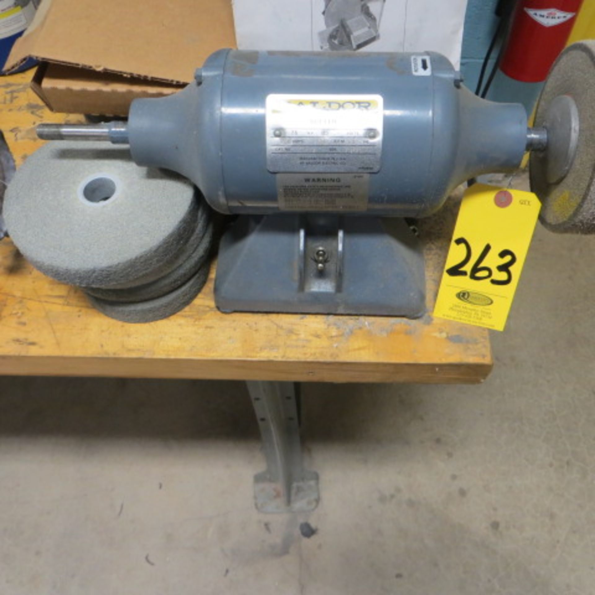 BALDOR 14 DE BUFFER WITH WHEELS