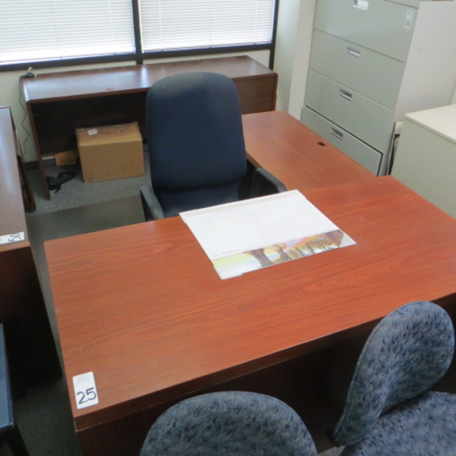 DESK W/ LEFT RETURN & 2 CREDENZAS