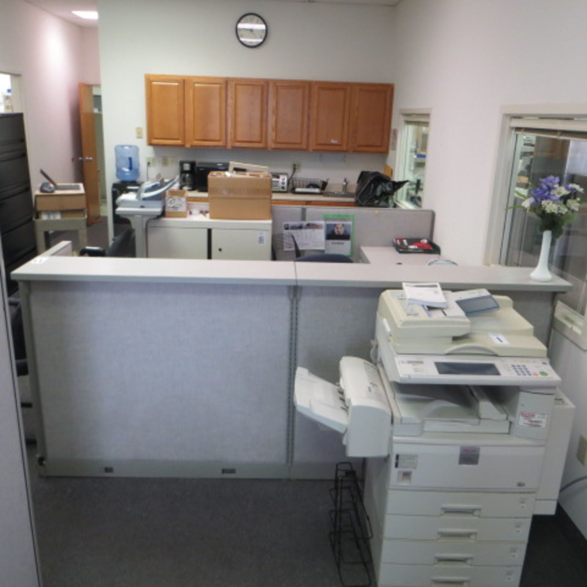 90" X 101" WORKSTATION WITH CURVED WORKTOP, PEDESTALS, O/H CAB & 2 DR LATERAL FILE