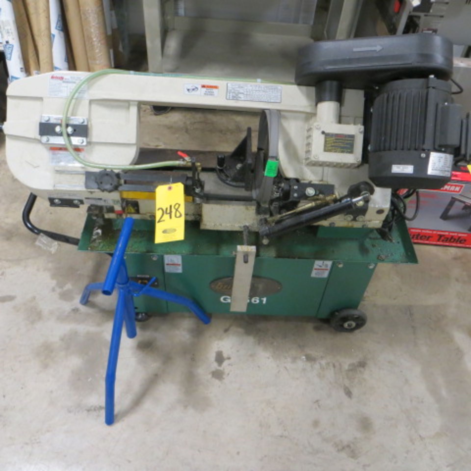 GRIZZLY GO561 HORIZONTAL METAL BAND SAW 7 X 12 WITH STAND