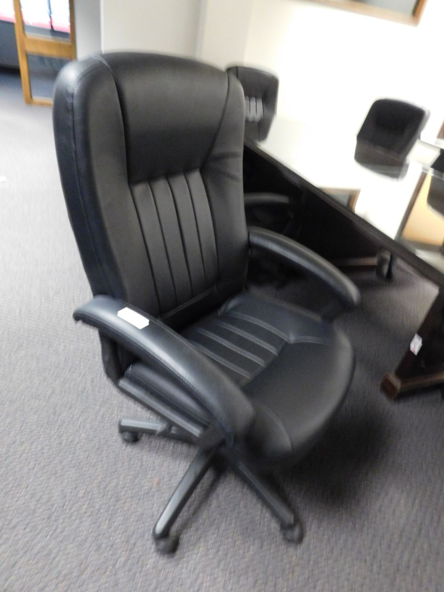 REALSPACE HIGH BACK LEATHER EXECUTIVE CHAIR, PNEUMATIC OPERATED, 5 STAR BASE, CARPET CASTORS, NEAR