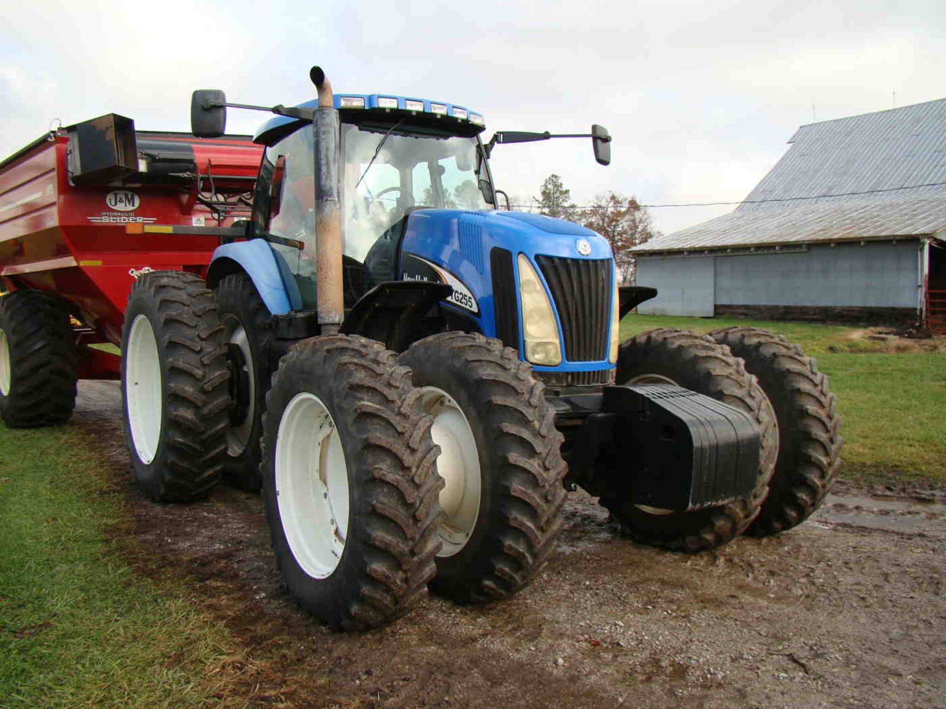 2006 New Holland TG255 FWA tractor, 3,073 hrs, MegaFlow hydraulics, Ag Leader guidance ready 10ft - Image 7 of 18