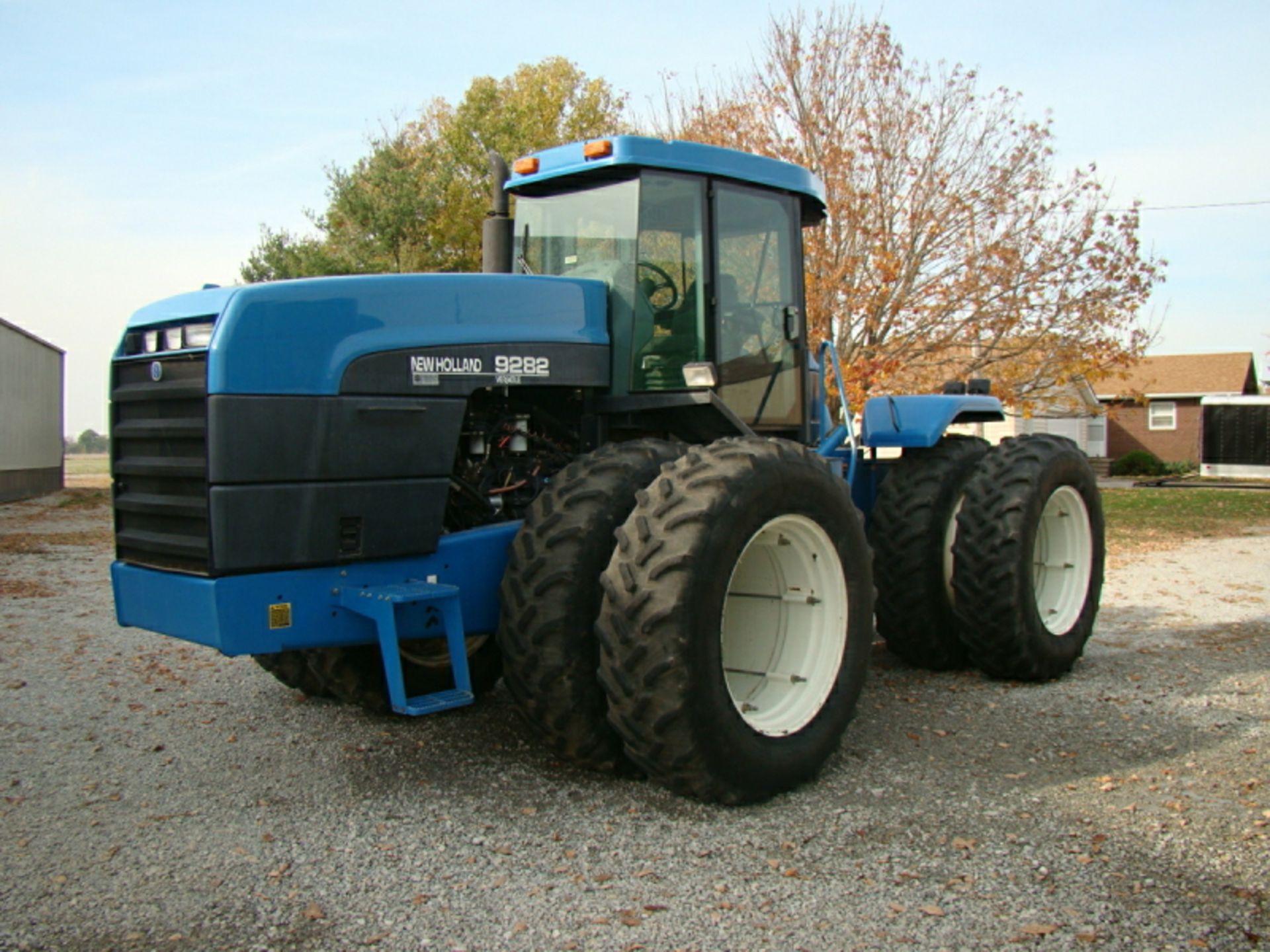 1996 New Holland 9282 tractor, 4x4, 3,515 hours, 5.9 Cummins, Good Year 18.4-38 duals 50%, - Image 14 of 26